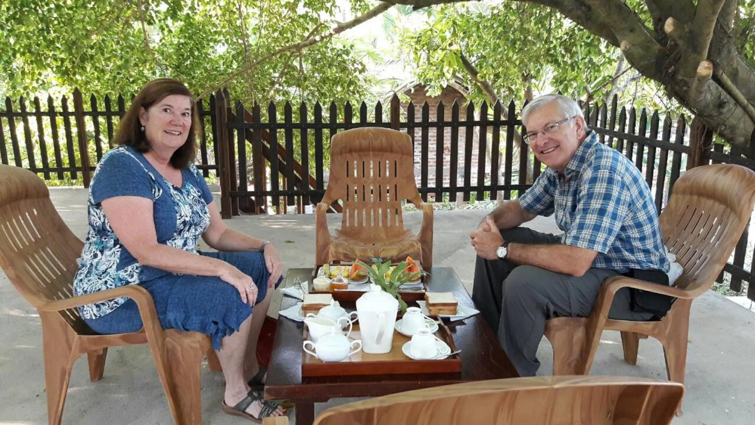 Restaurant/places to eat in Amazing Villa