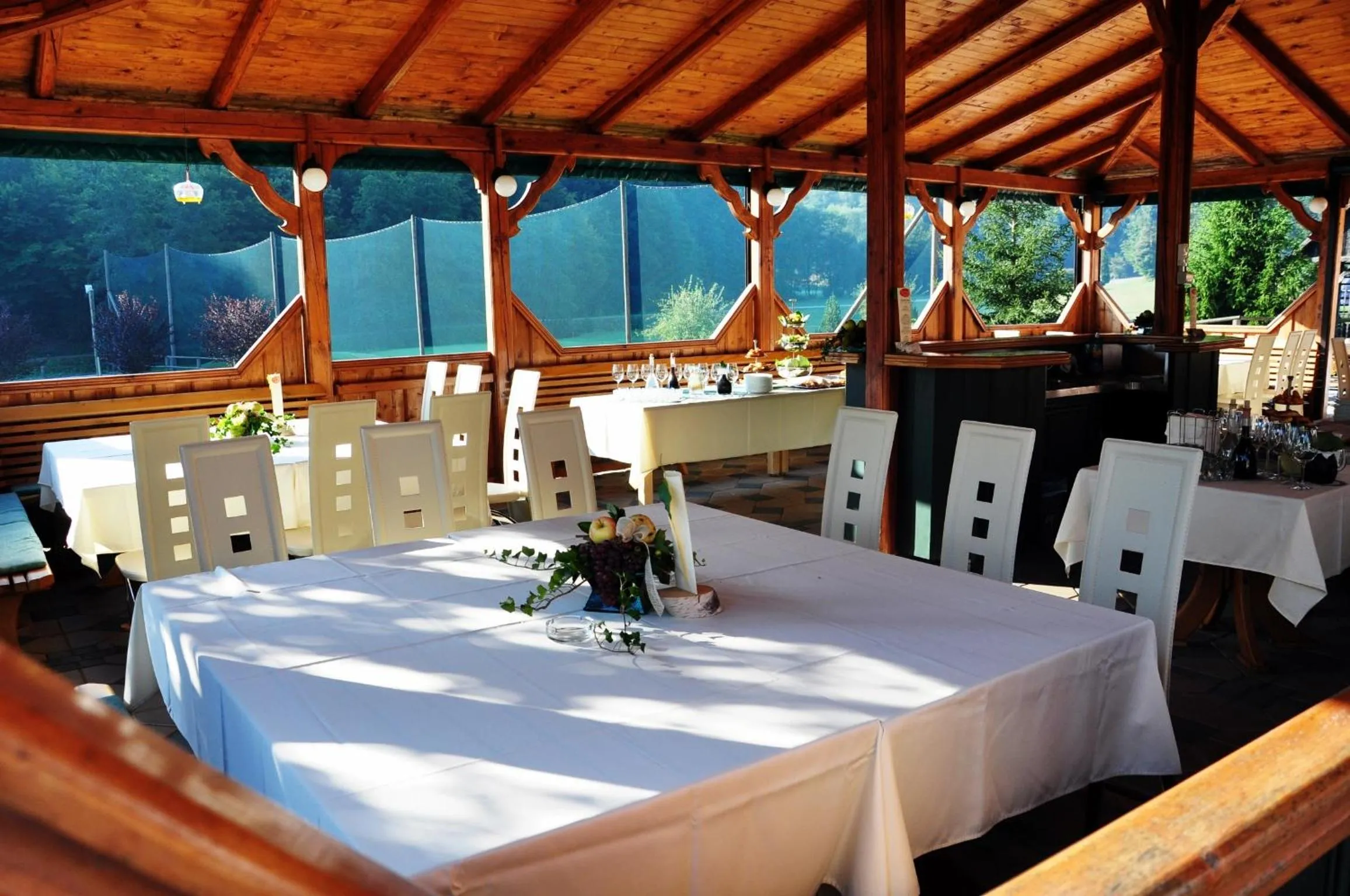 Restaurant/places to eat in Natura Amon