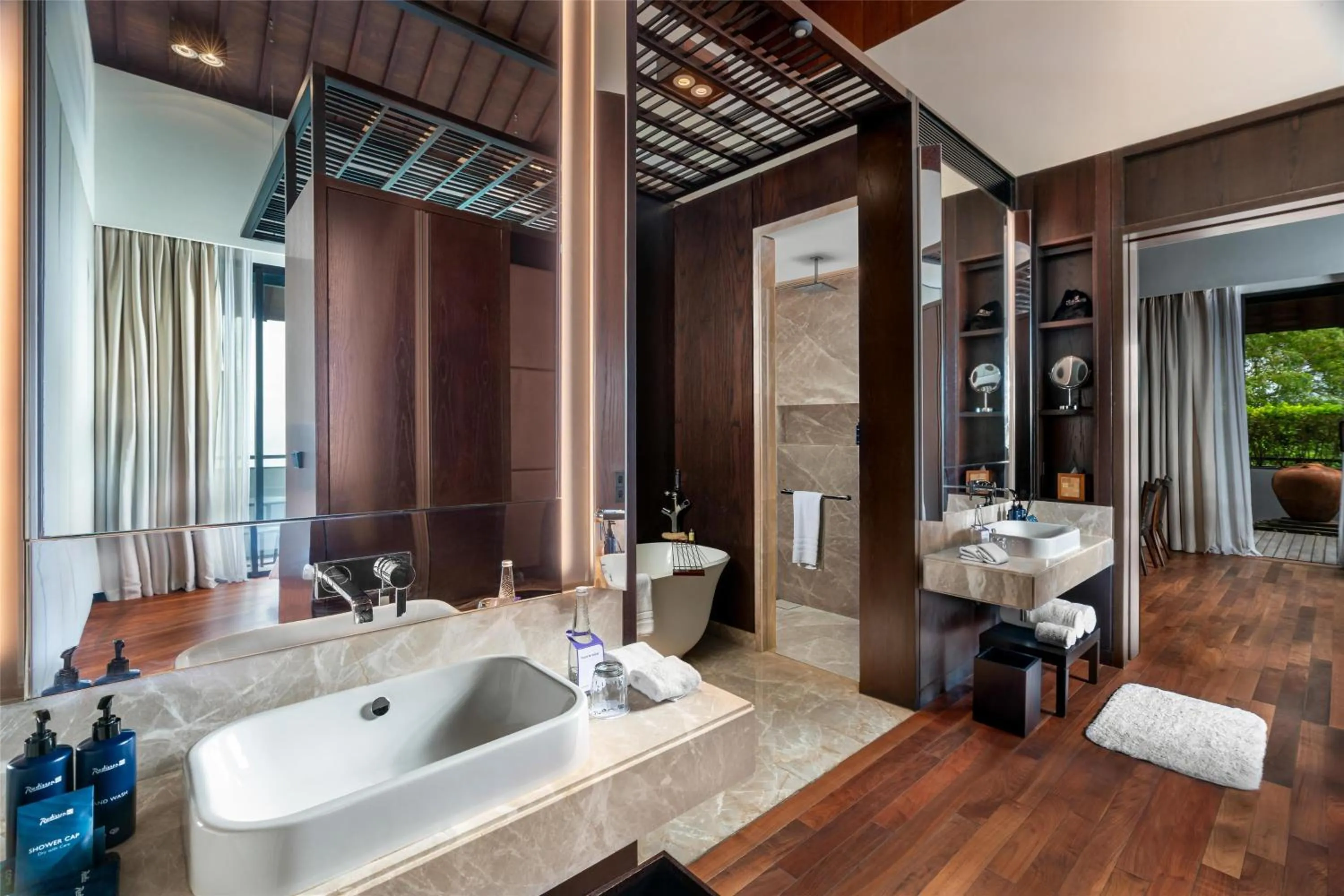 Bathroom in Radisson Blu Bali Uluwatu