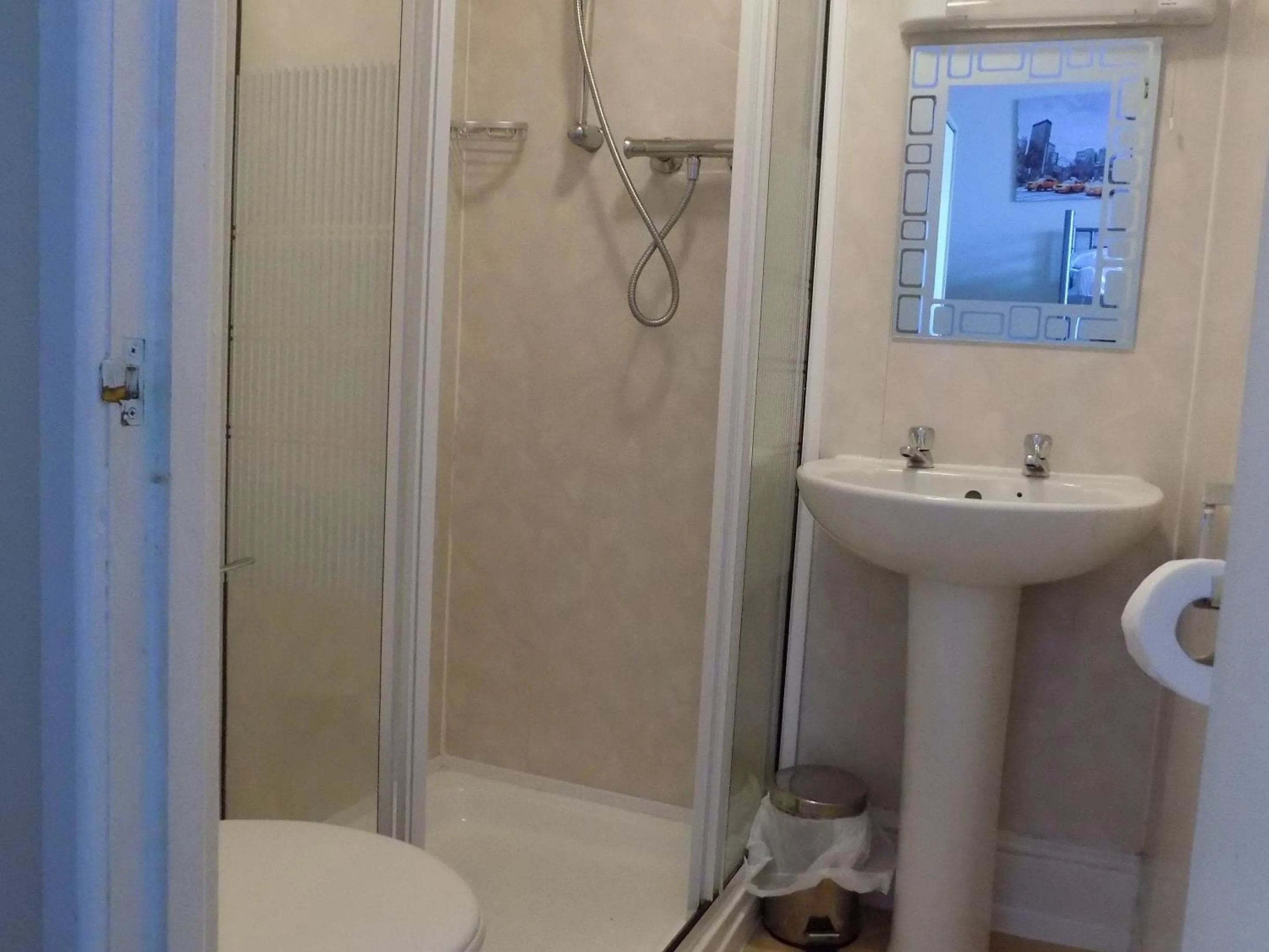 Bathroom in The Royal Windsor Hotel