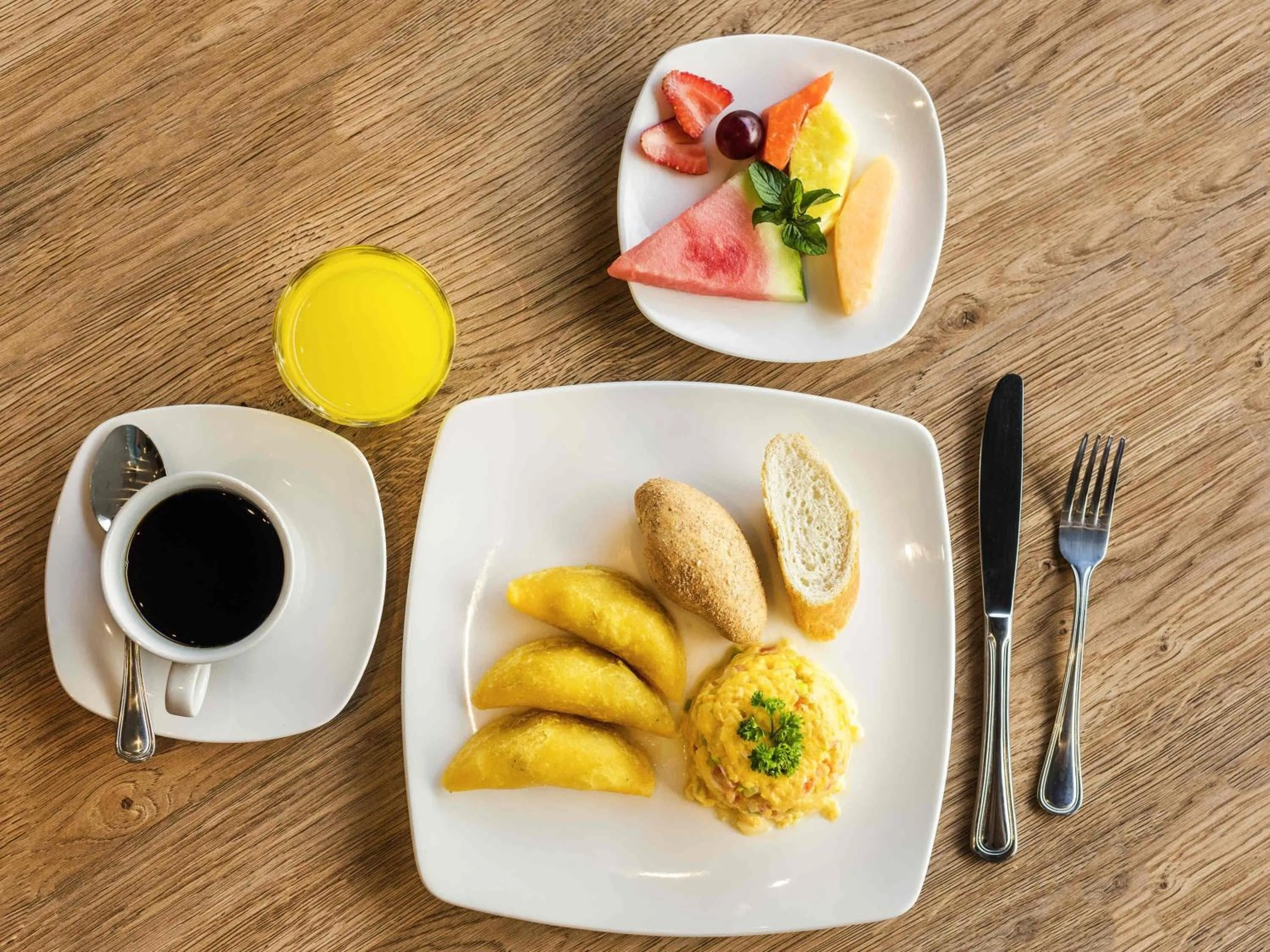 Breakfast in Hotel Ibis Cali Granada