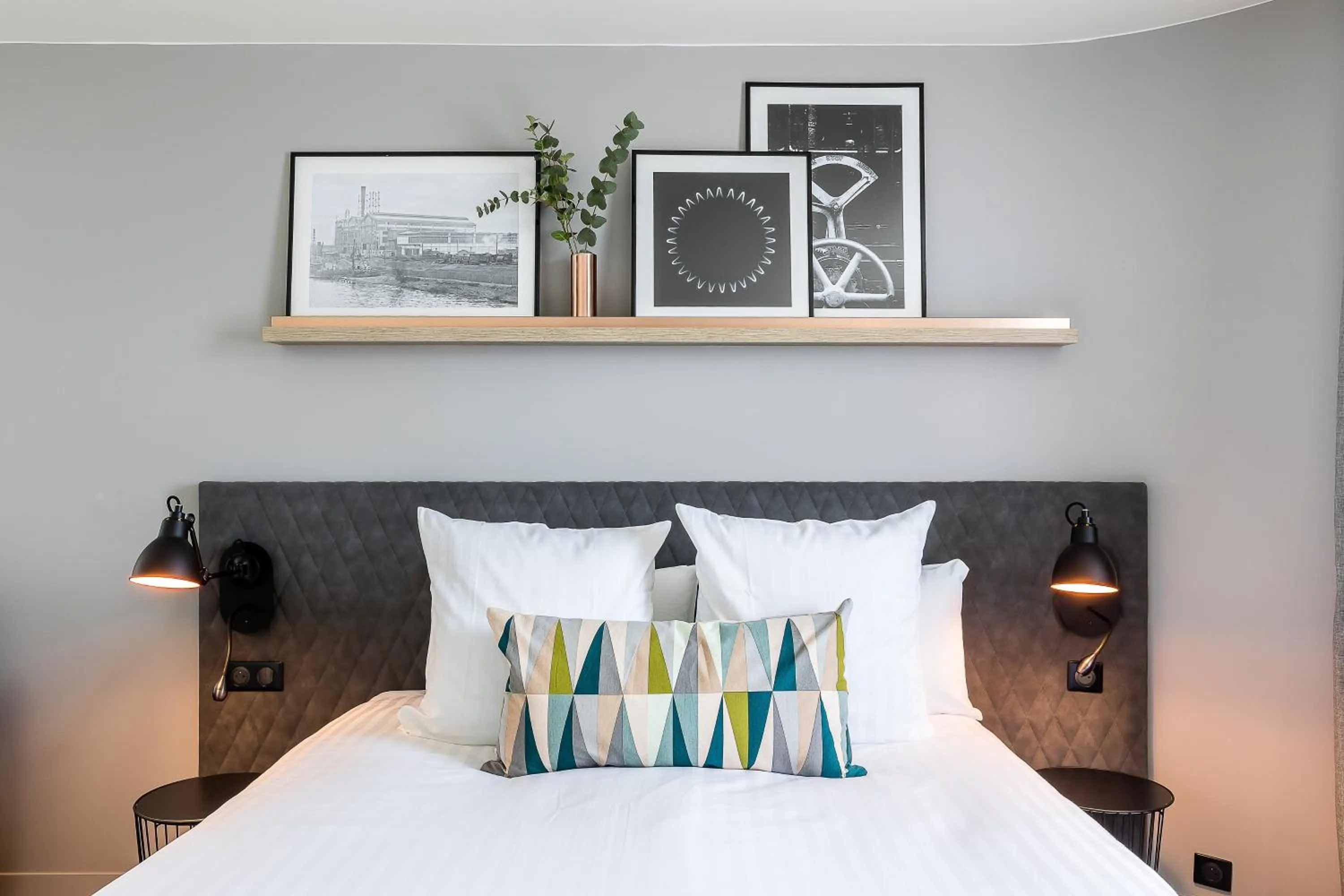 Bedroom, Bed in Hôtel Mercure Paris Gennevilliers