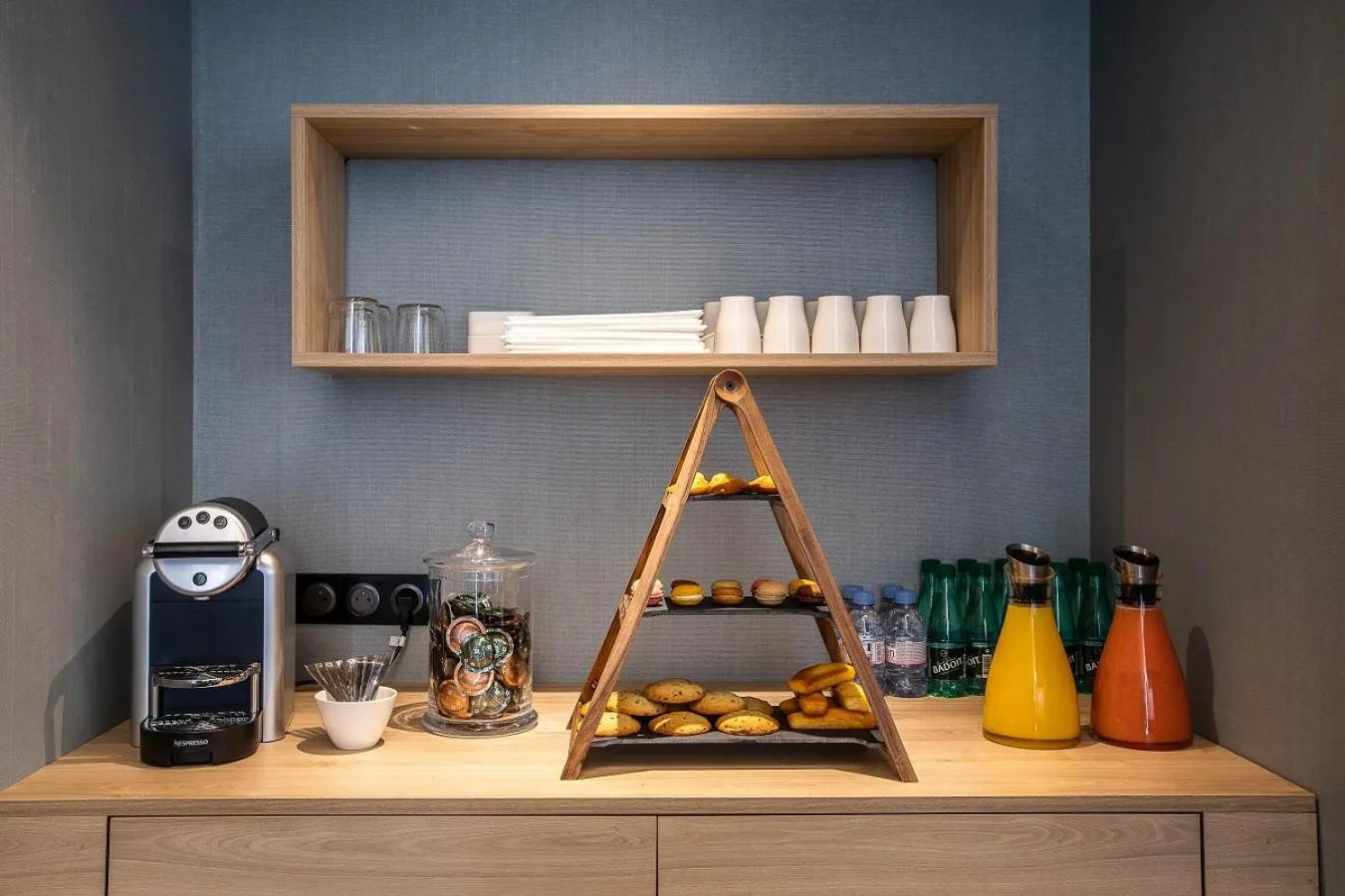 Meeting/conference room in Hôtel Mercure Paris Gennevilliers