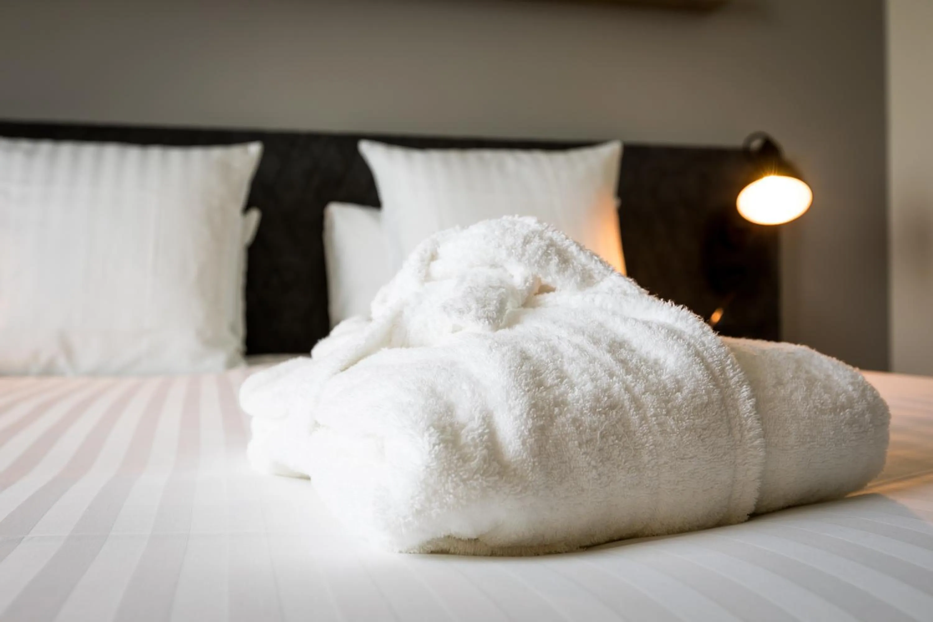 Bed in Hôtel Mercure Paris Gennevilliers