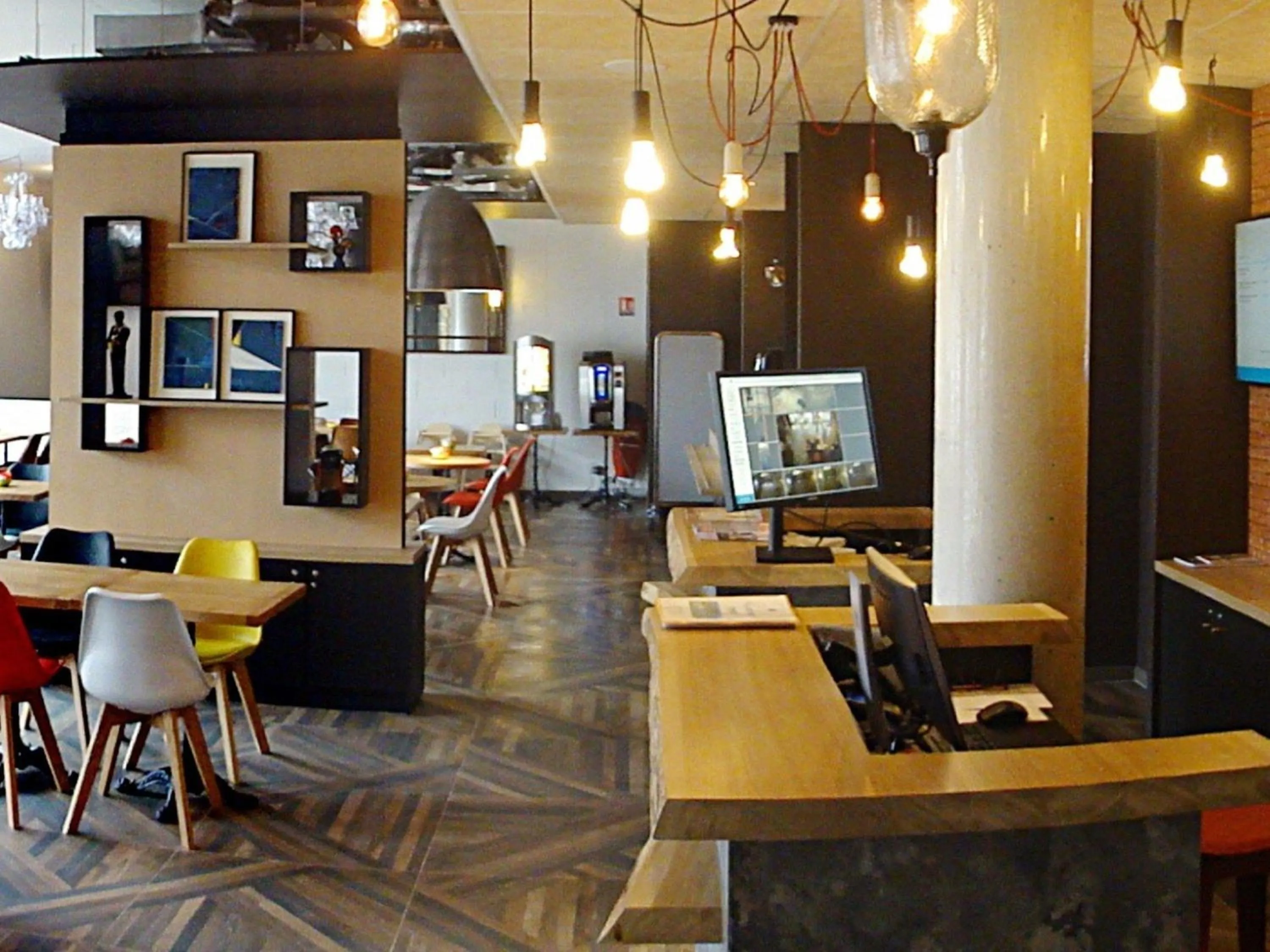 Property building in Ibis Budget Annecy sud-Poisy