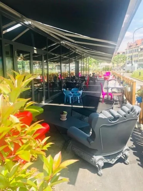 Patio in ibis Styles Genève Carouge