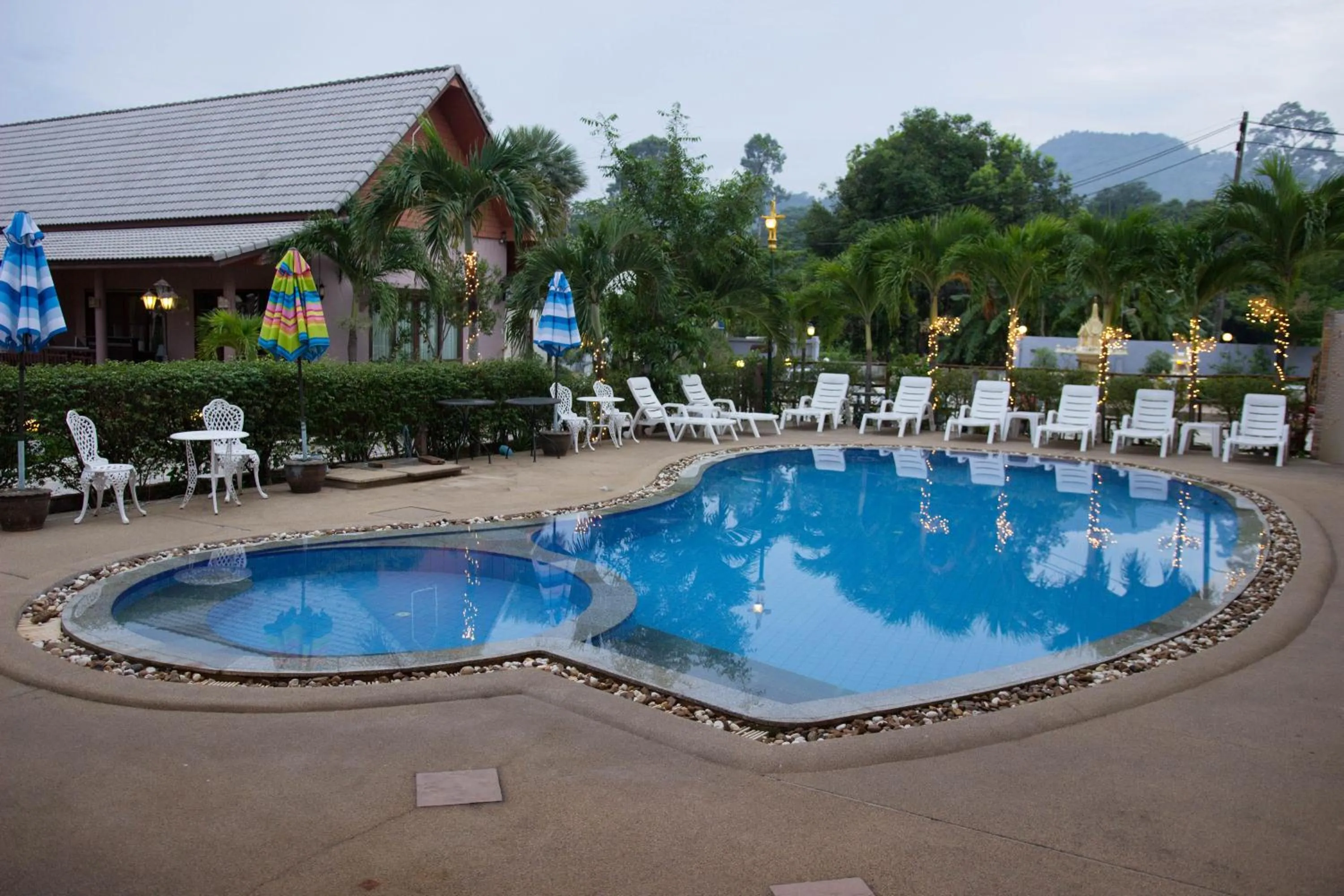Pool view in Natural Samui Hotel