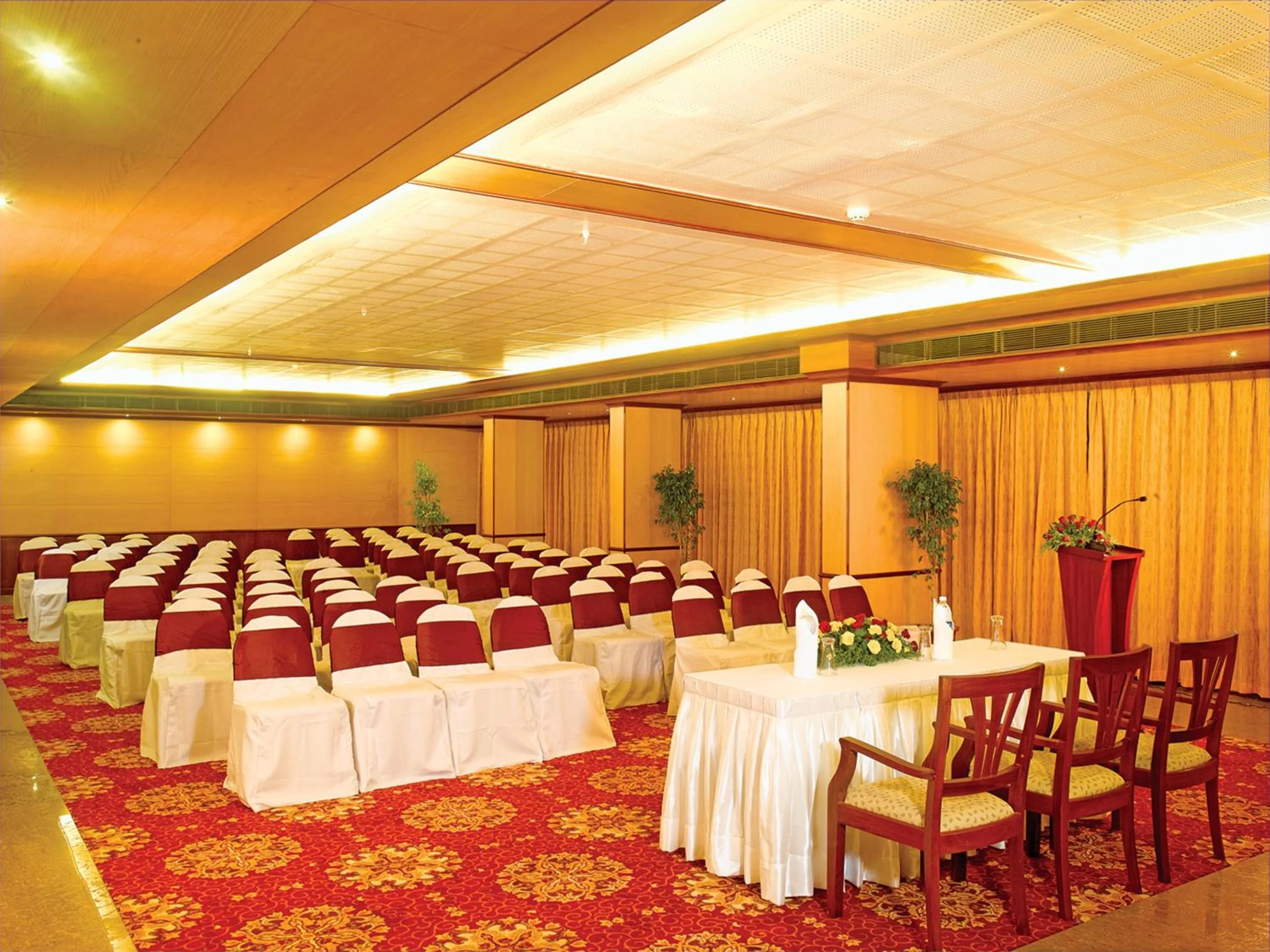 Business facilities in Classic Sarovar Portico Trivandrum