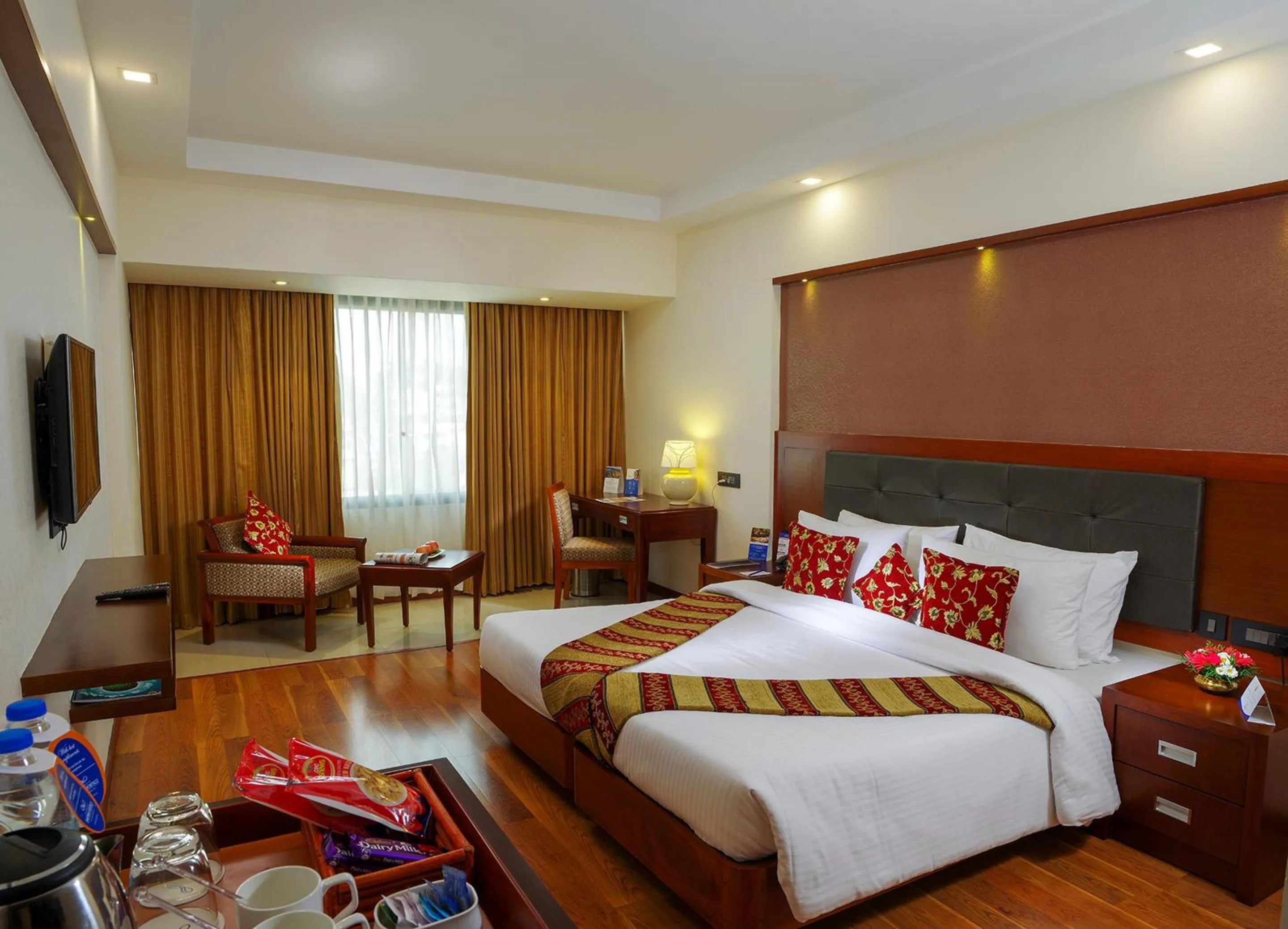 Bedroom, Bed in Classic Sarovar Portico Trivandrum