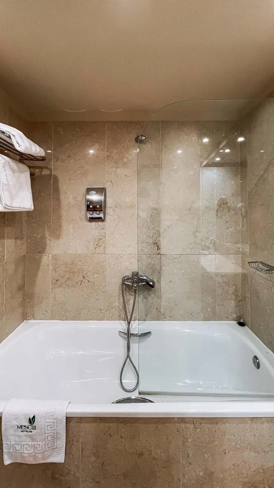 Bathroom in Hotel Mencia Subbética