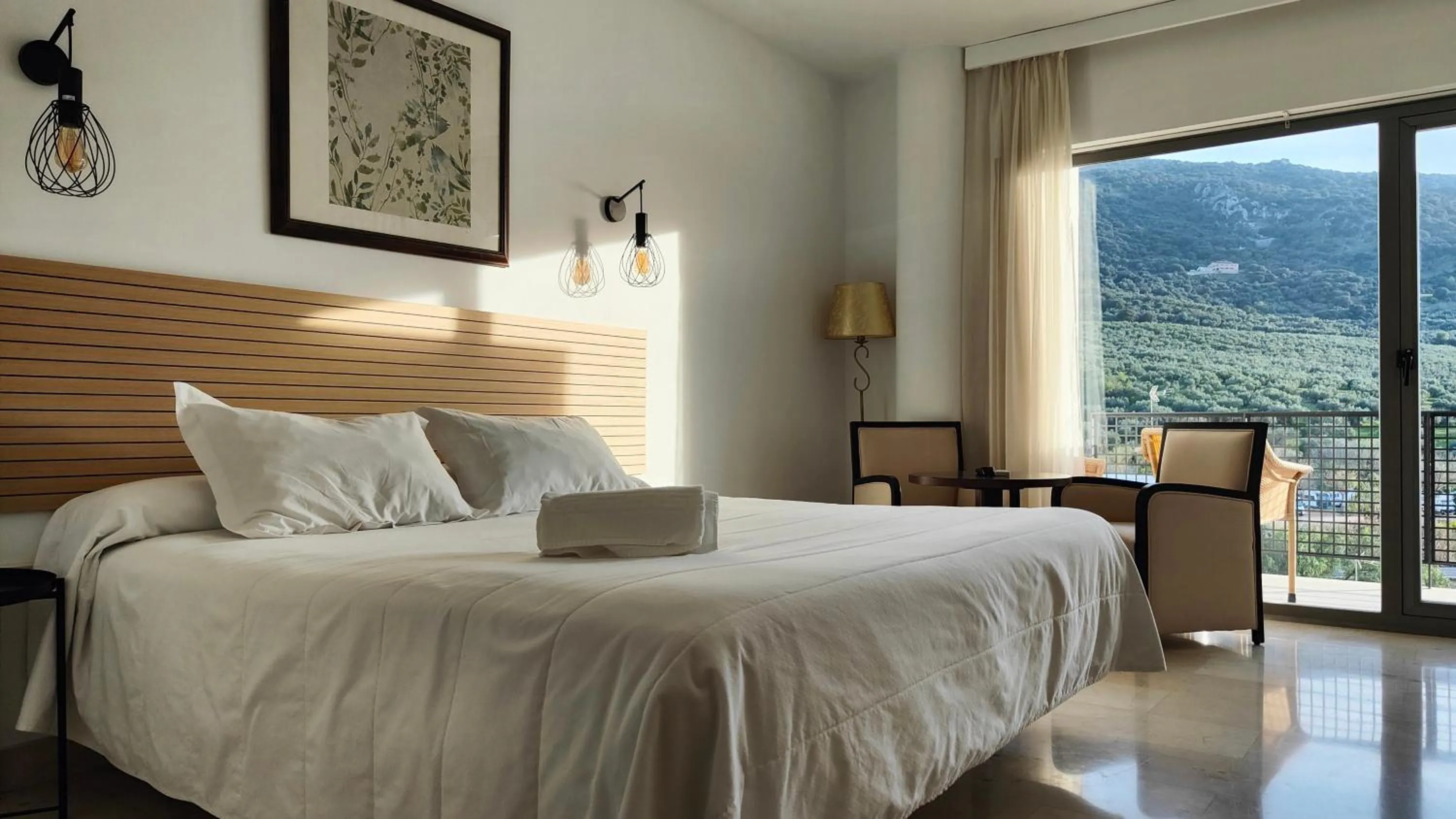 Bed in Hotel Mencia Subbética