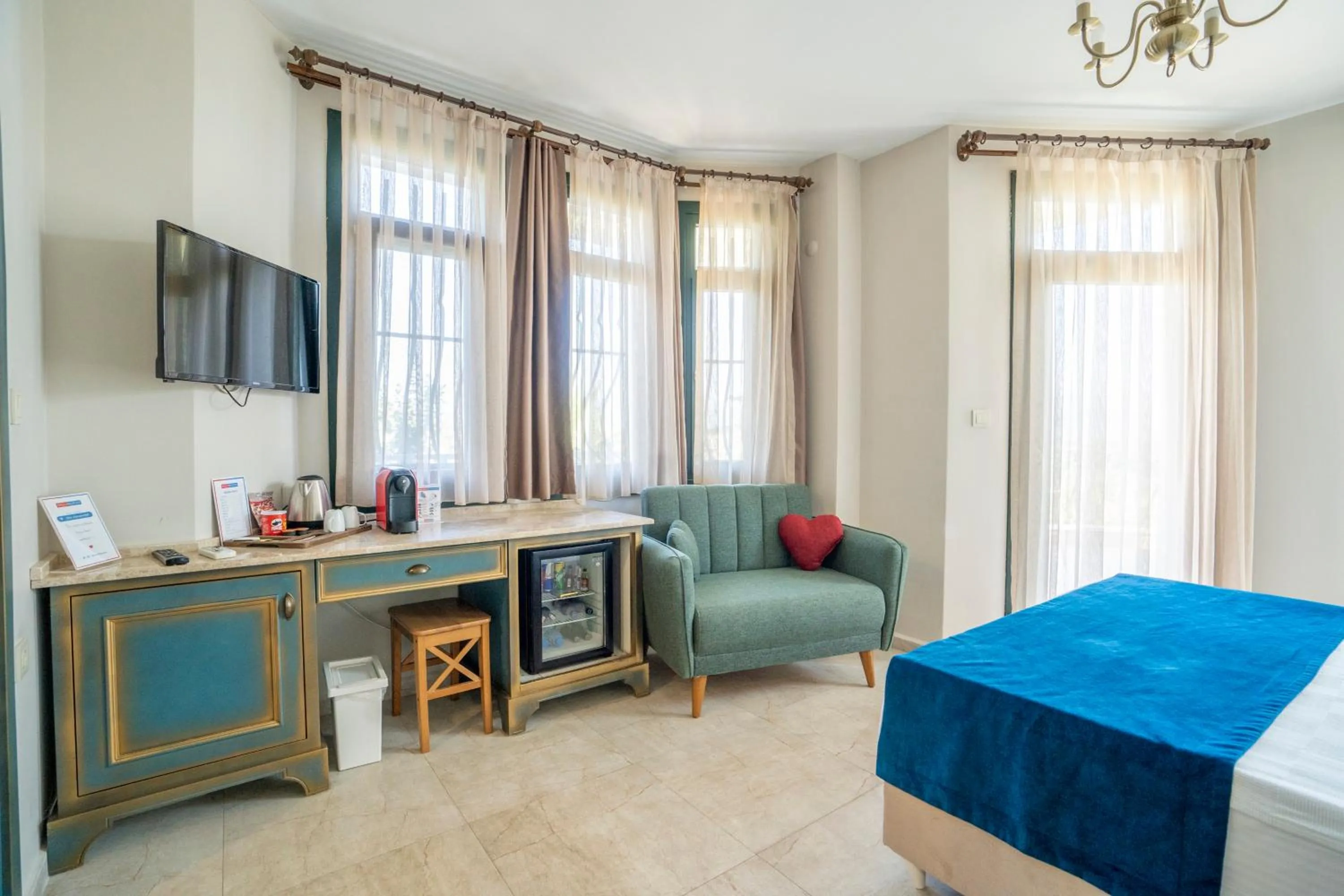 Bed in Villa Marine Hotel