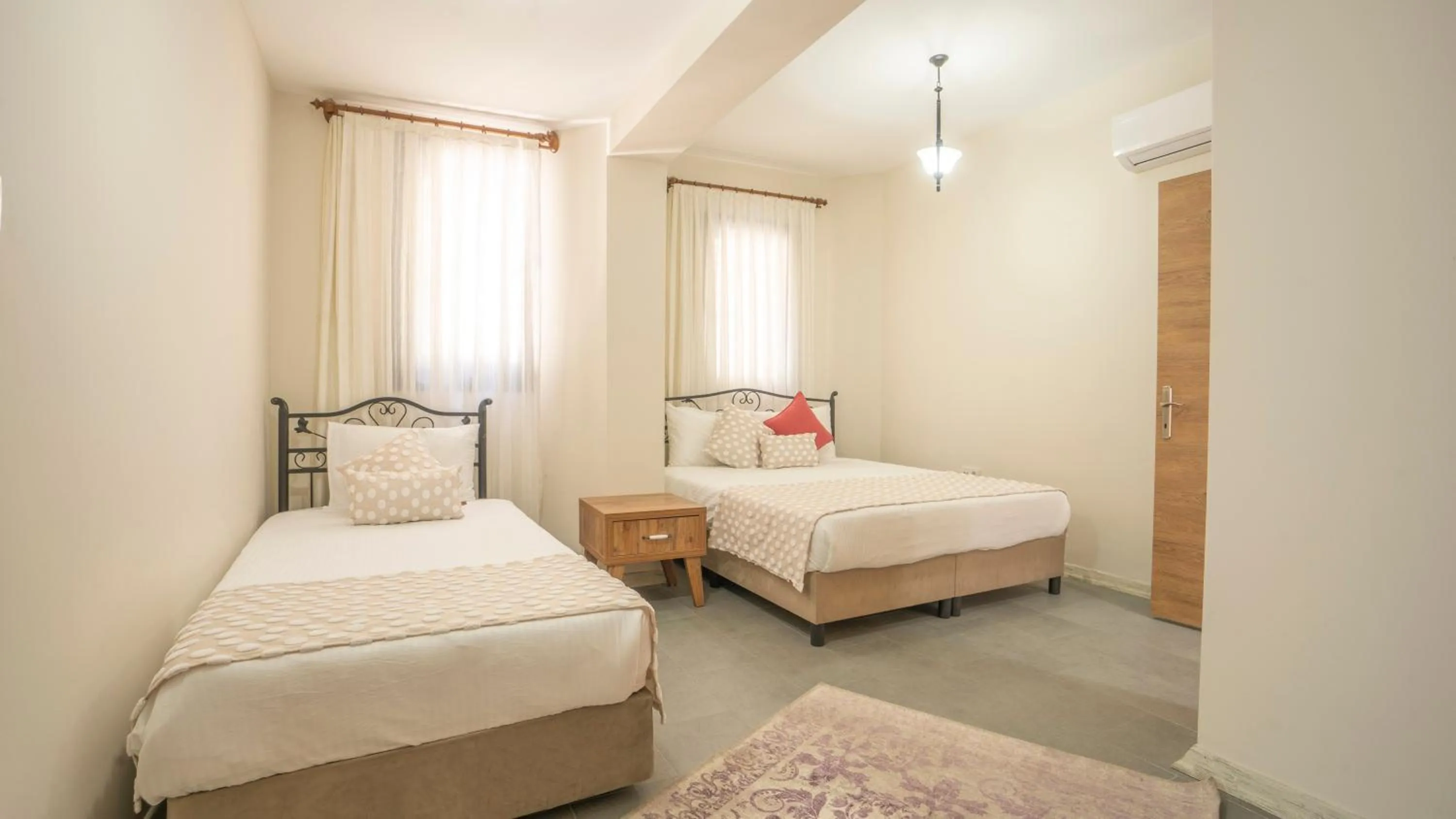 Bed in Villa Marine Hotel