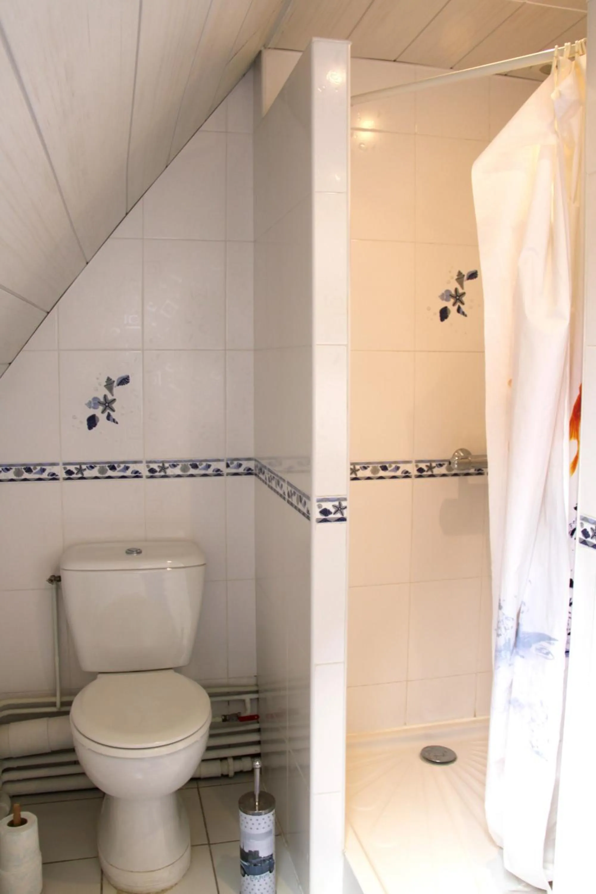 Shower in Le clos de Tournes