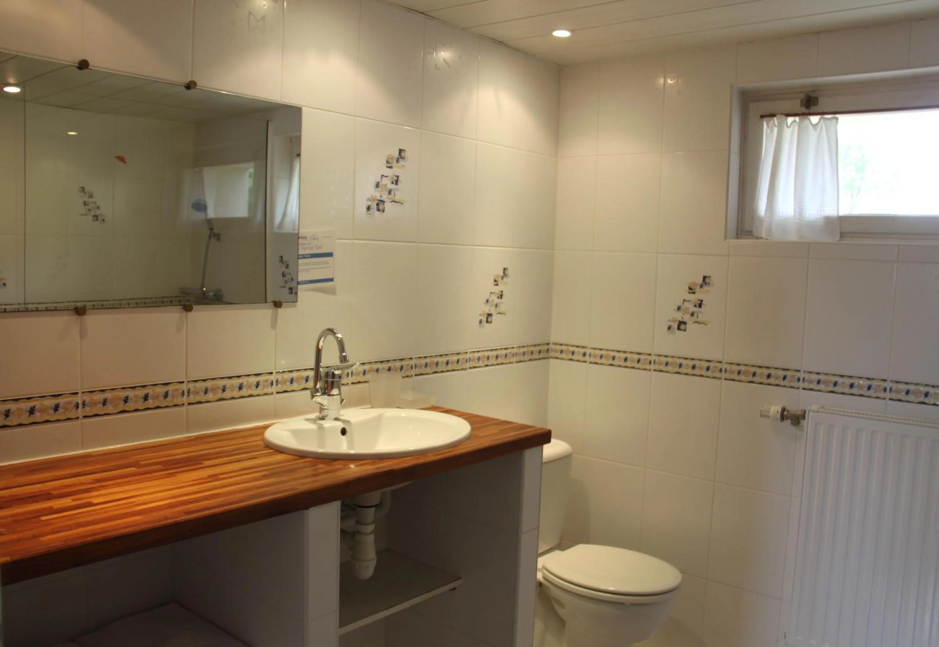 Shower in Le clos de Tournes