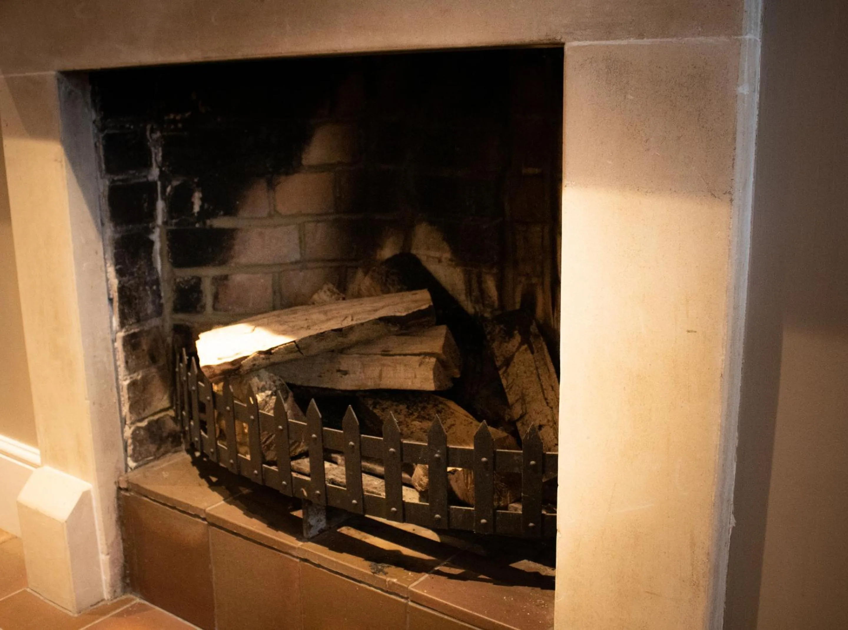 Living room in Stonehenge Hostel