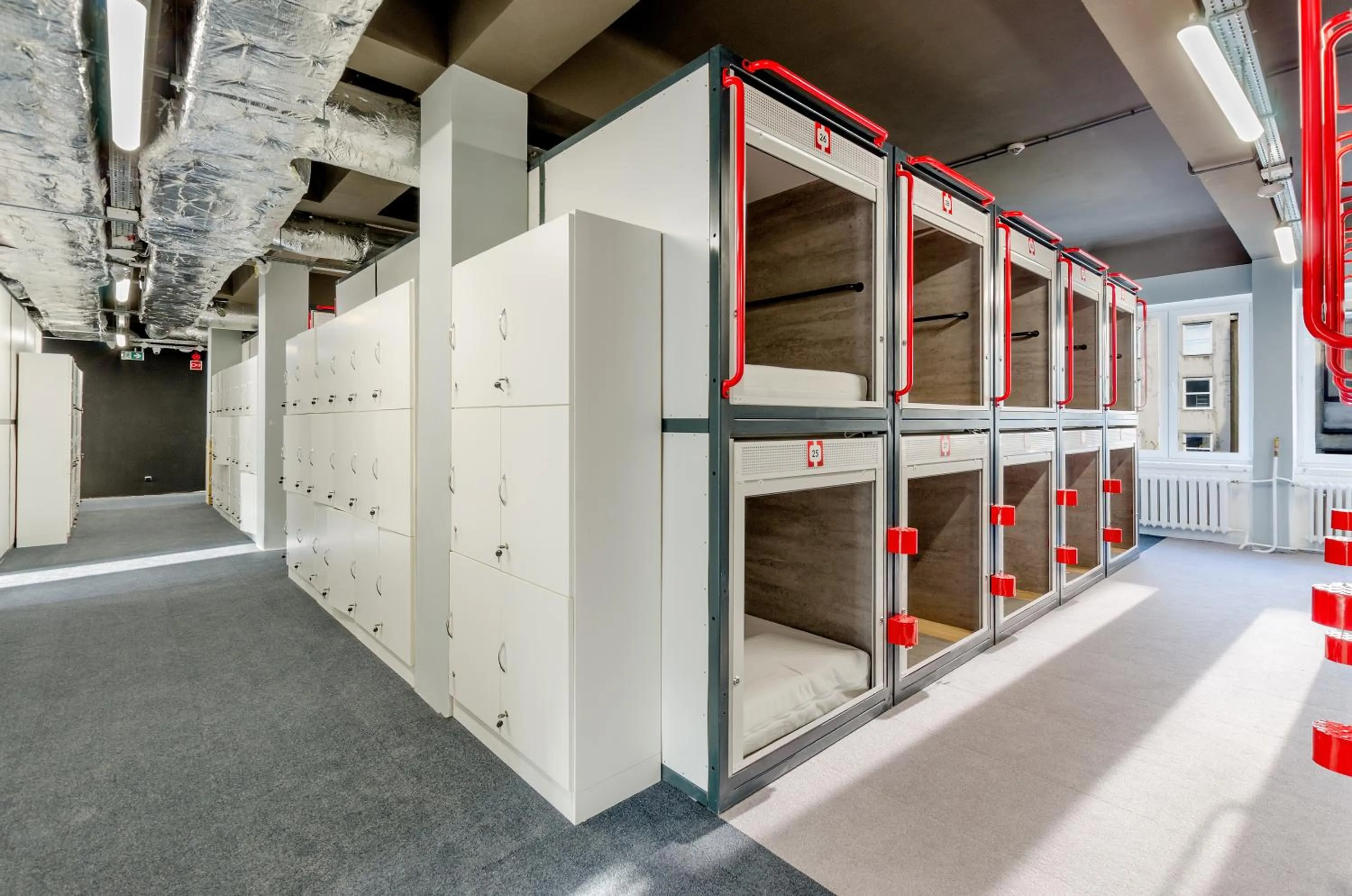 bunk bed in Kapsuła Hostel Warszawa