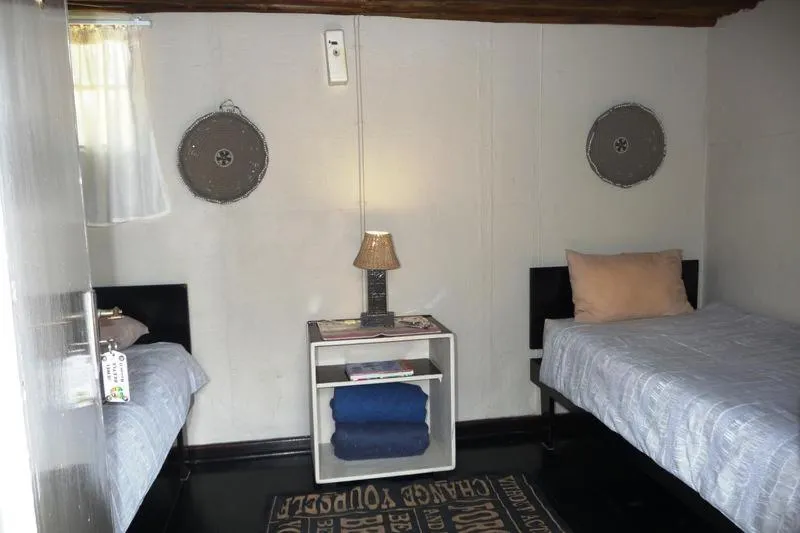 Bed in Isinkwe Bush Camp