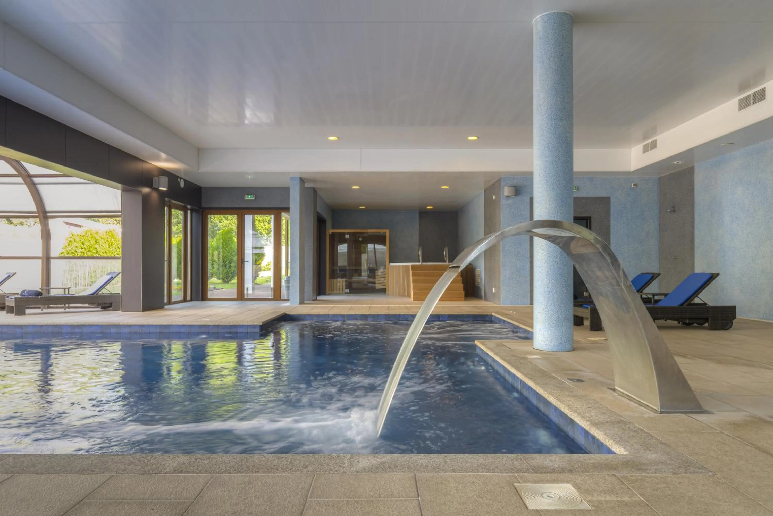 Hot Tub in Hotel Rural Vale Do Rio