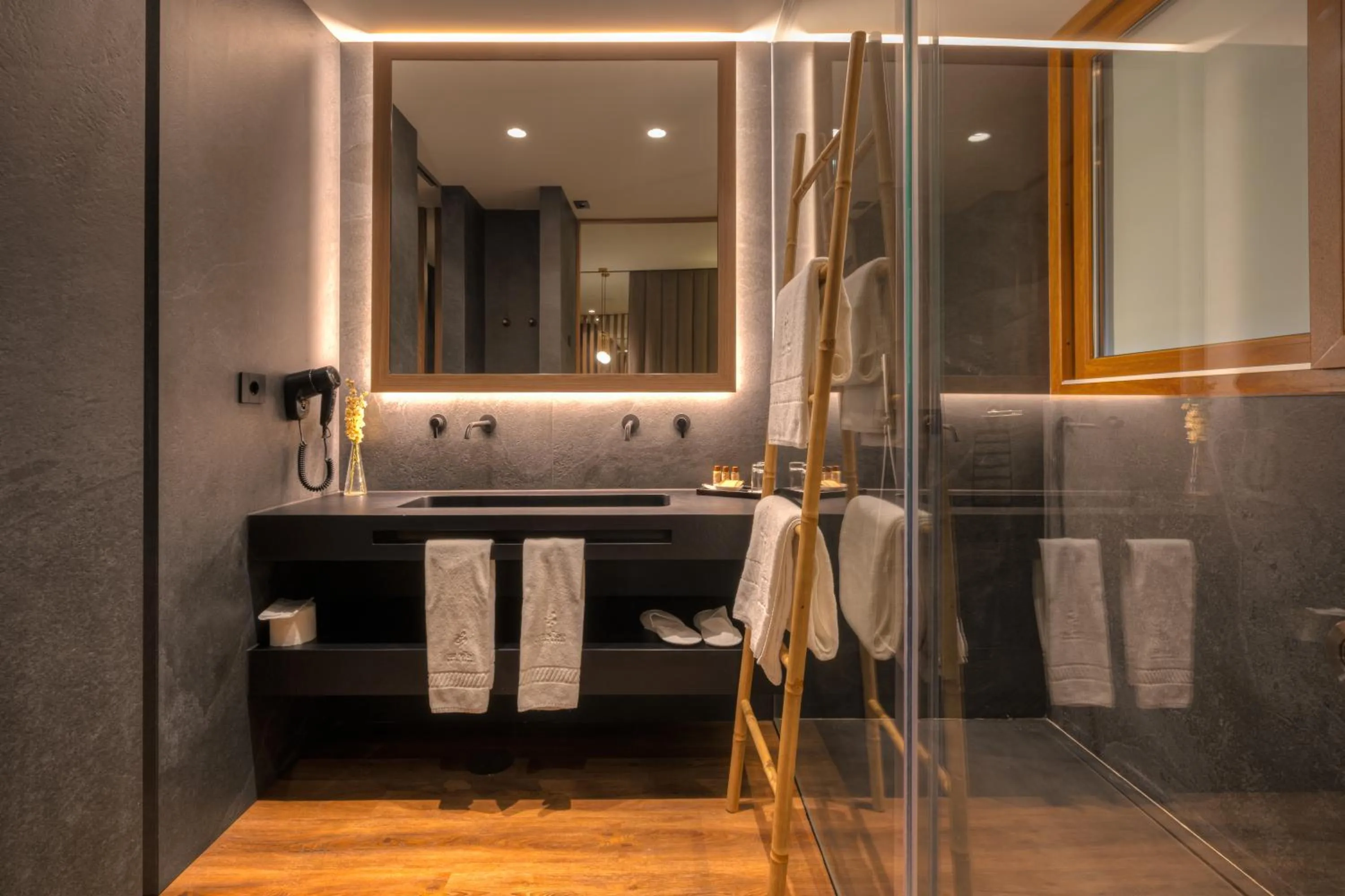 Bathroom in Hotel Rural Vale Do Rio