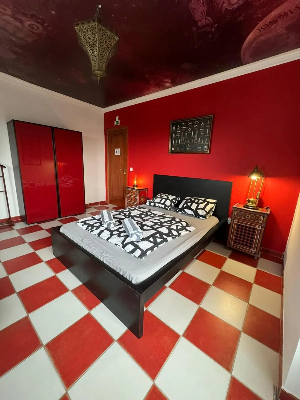 People, Bed in Captain's Log House