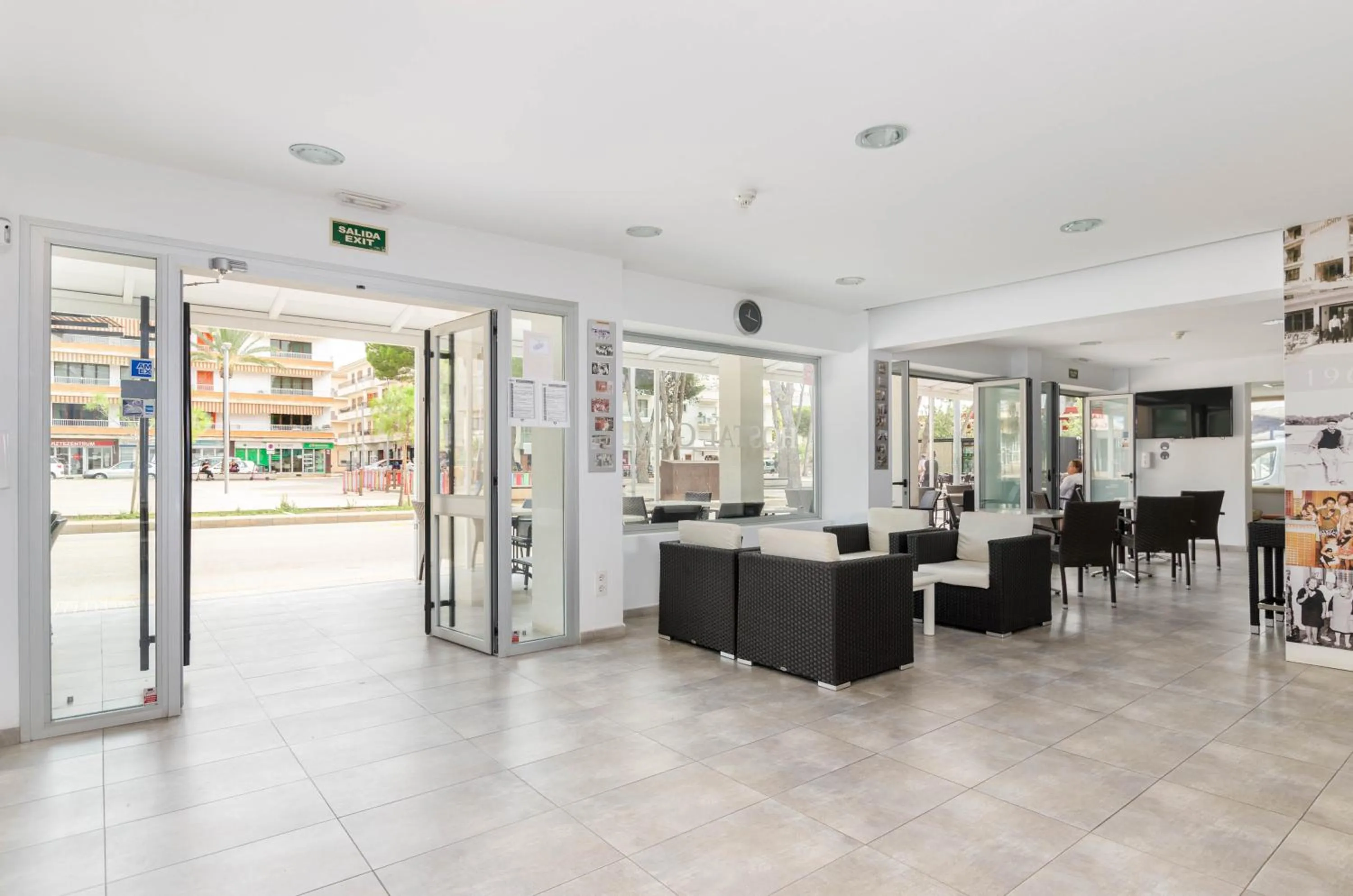 Lobby or reception in Hostal Gami Adults Only