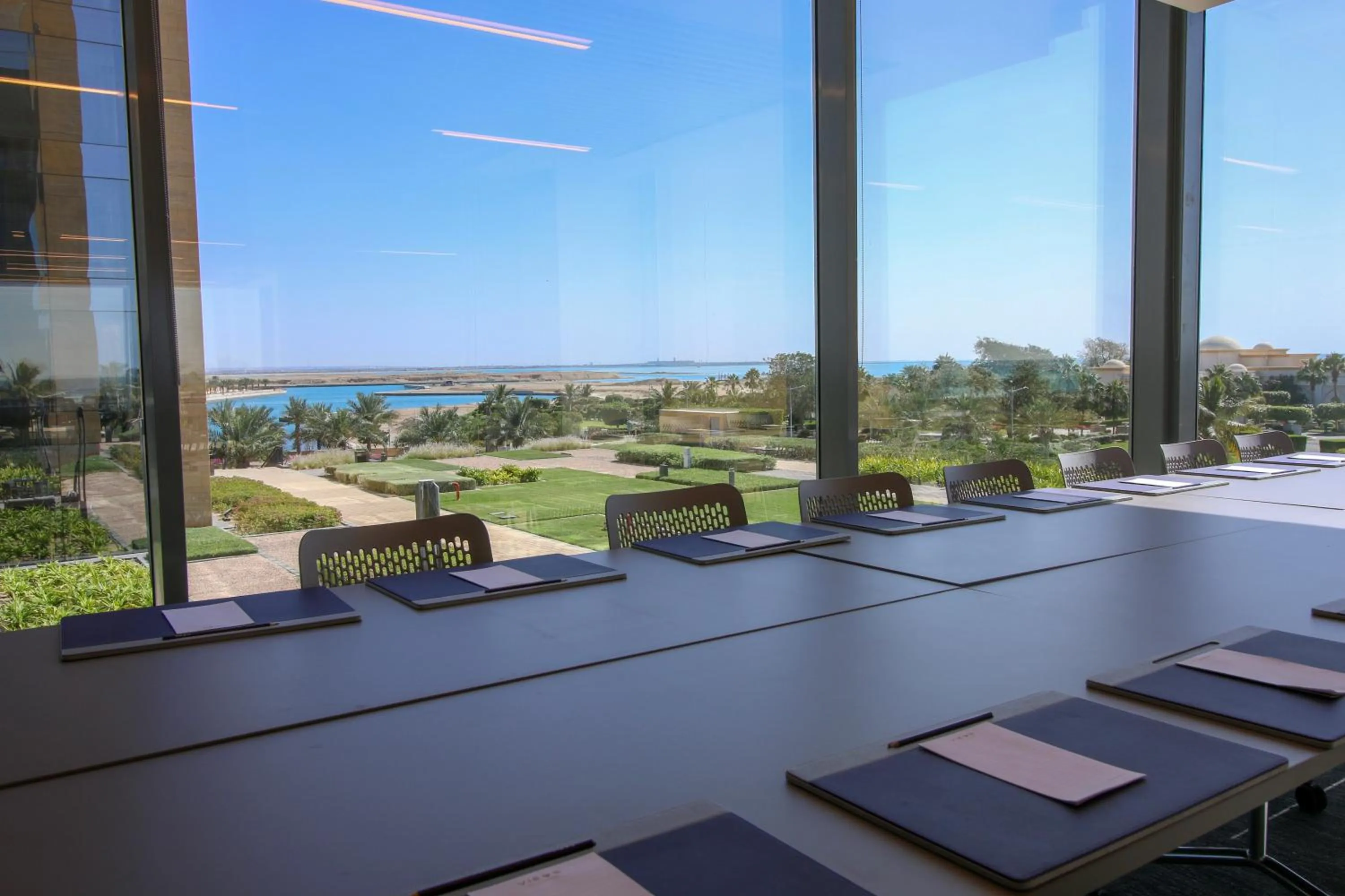 Business facilities in Views Hotel & Residences - Emaar King Abdullah Economic City