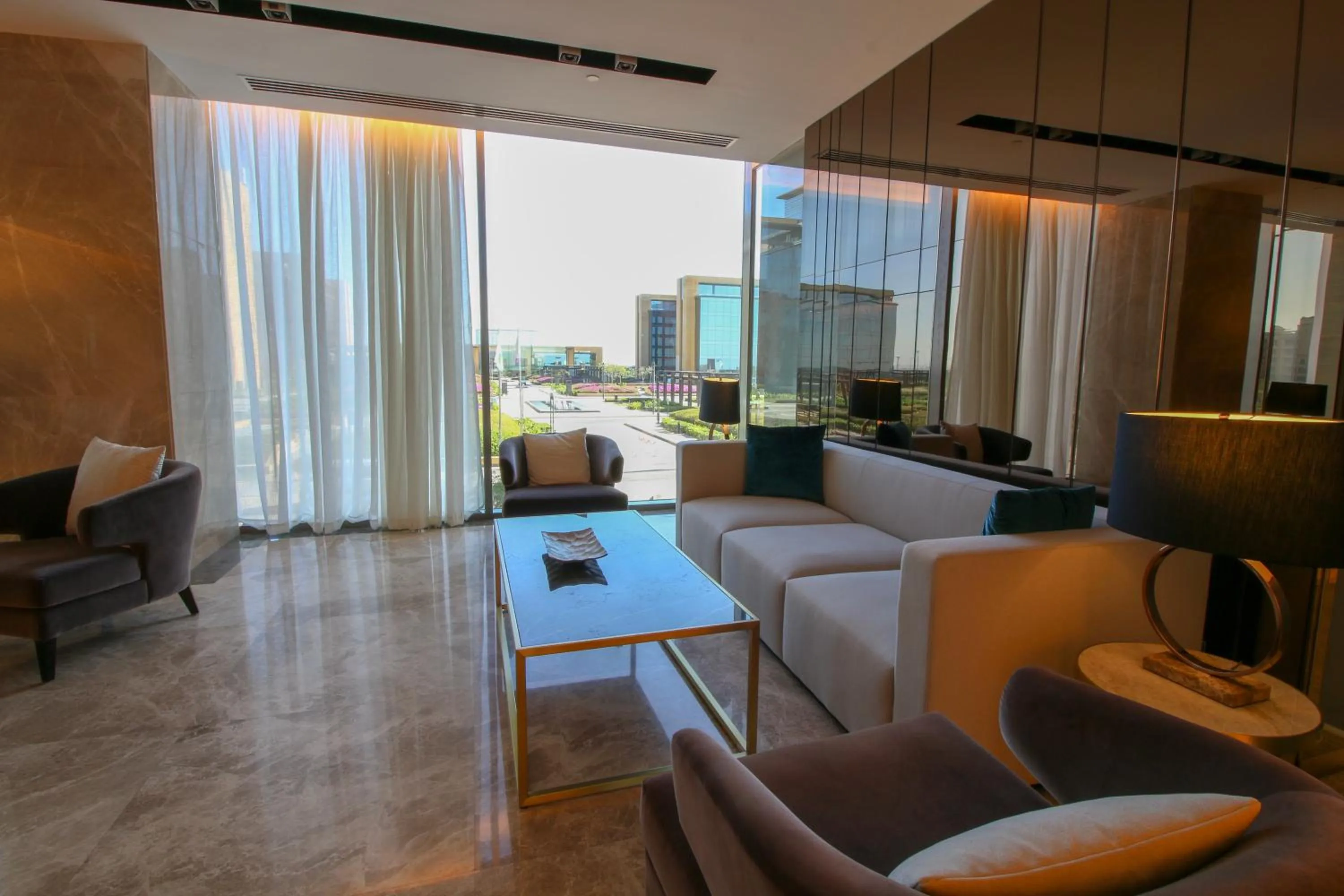 Lounge or bar in Views Hotel & Residences - Emaar King Abdullah Economic City