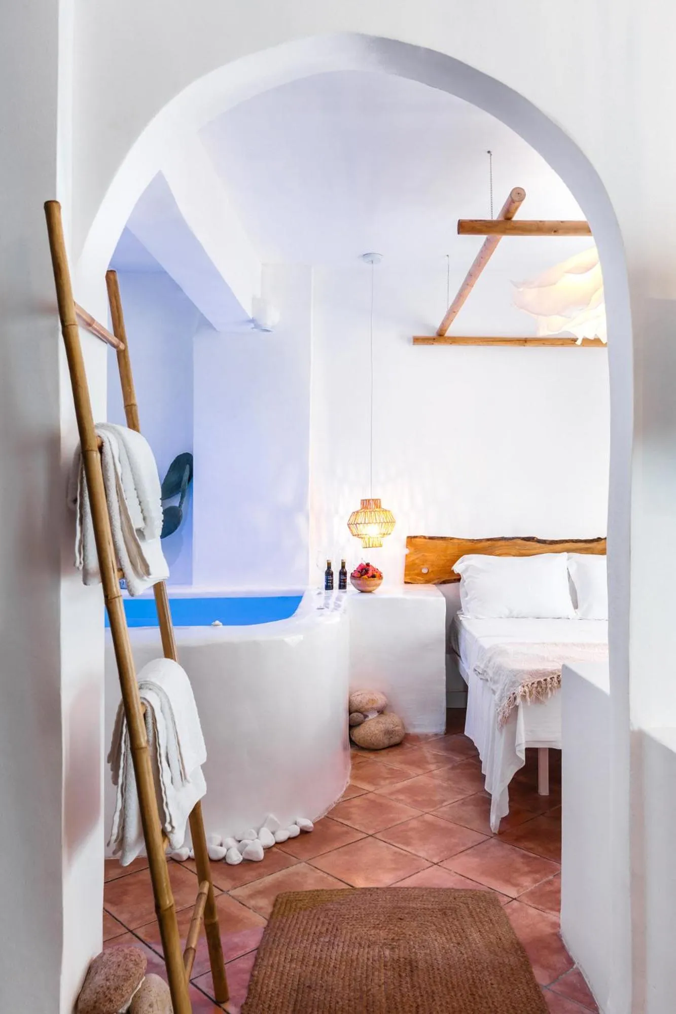 Bathroom, Bed in Marabou Hotel