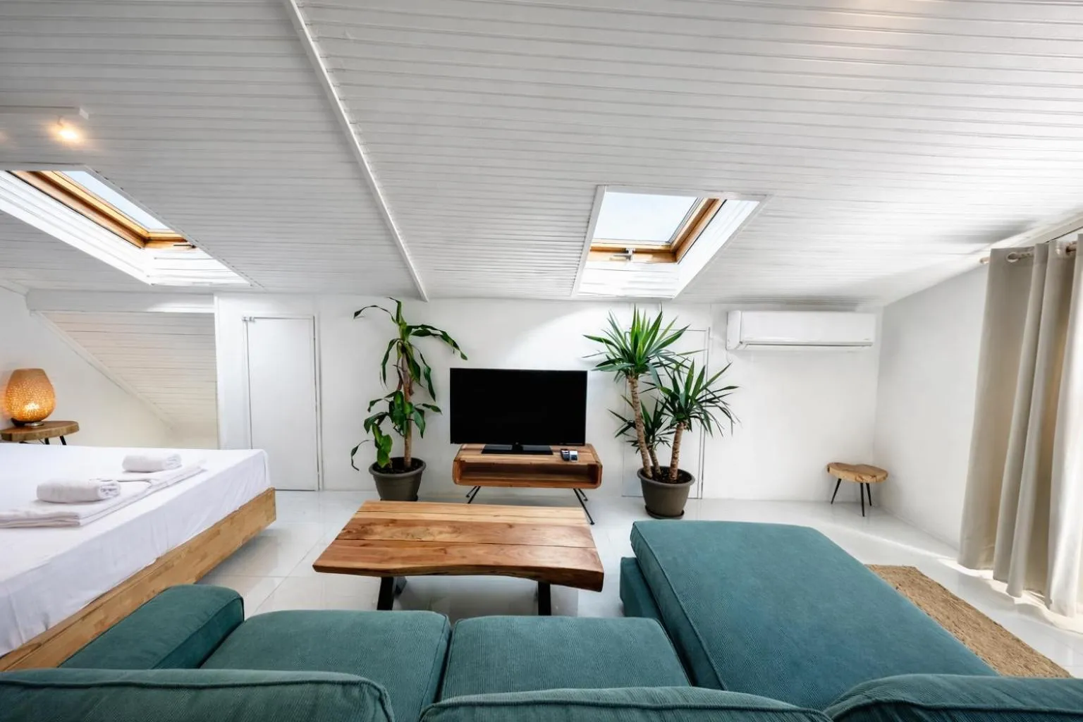 Bed in Marabou Hotel