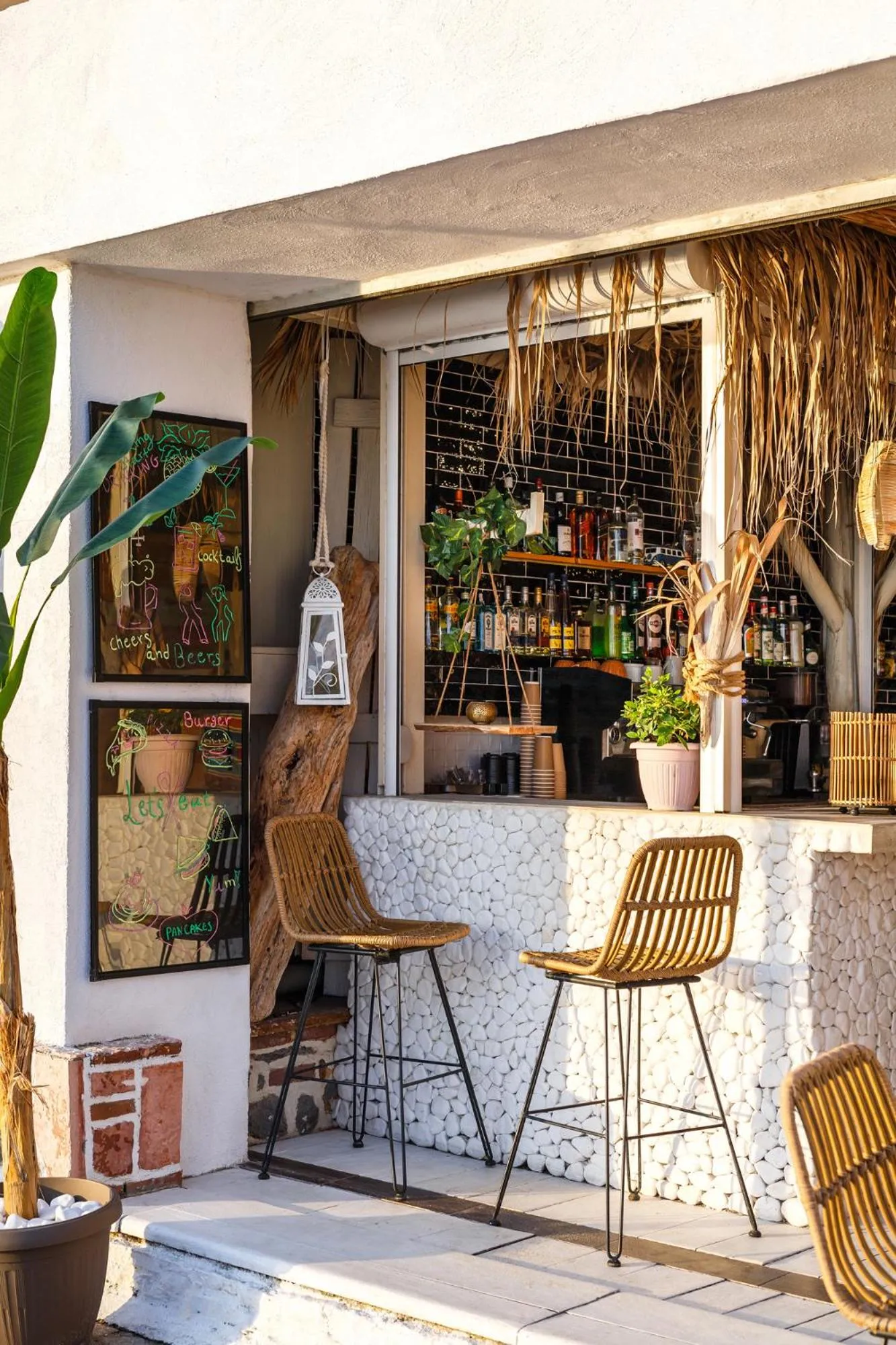 Patio in Marabou Hotel