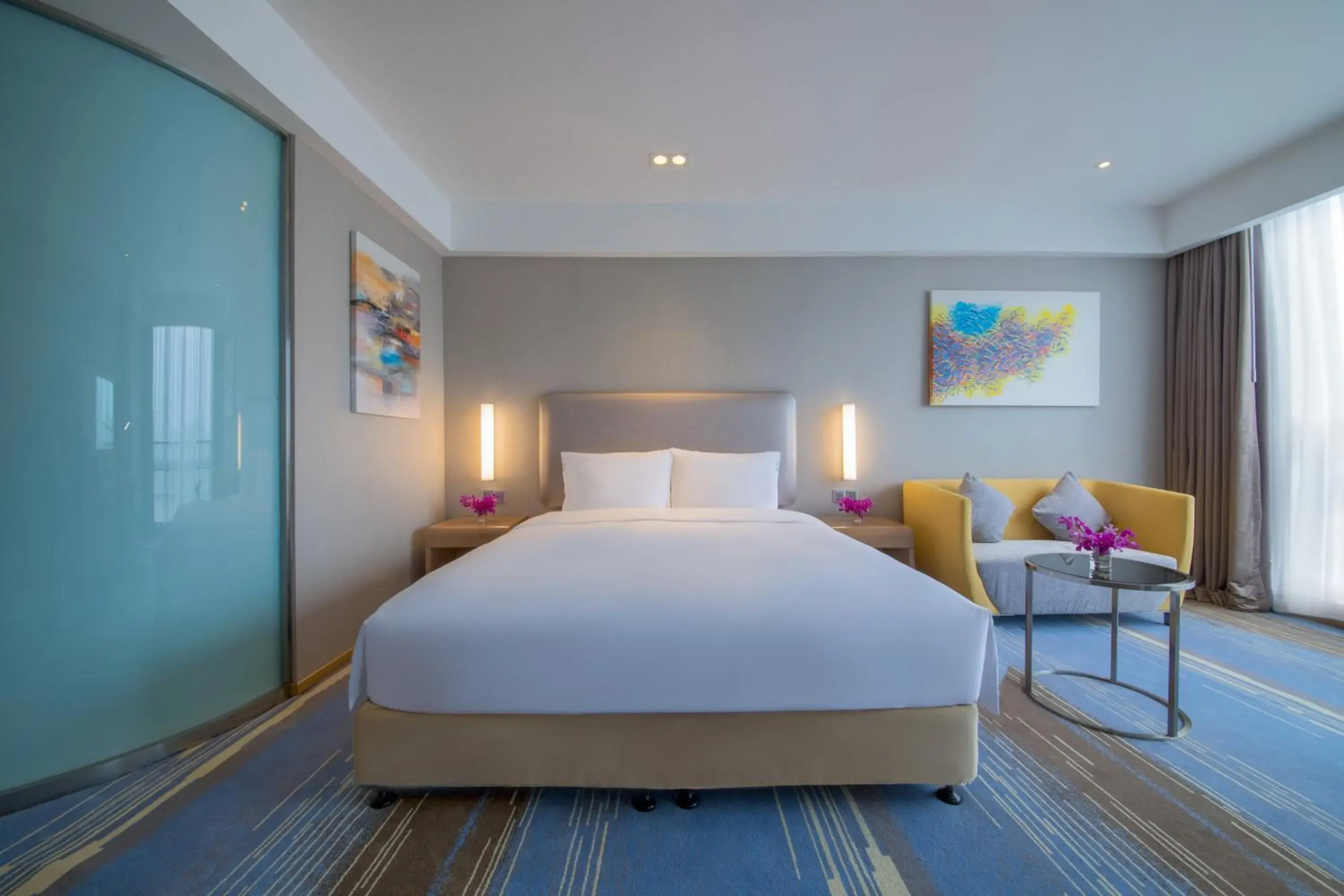 Standard King Room in Holiday Inn Express Guian Yungu by IHG Standard King Room in Holiday Inn Express Guian Yungu by IHG