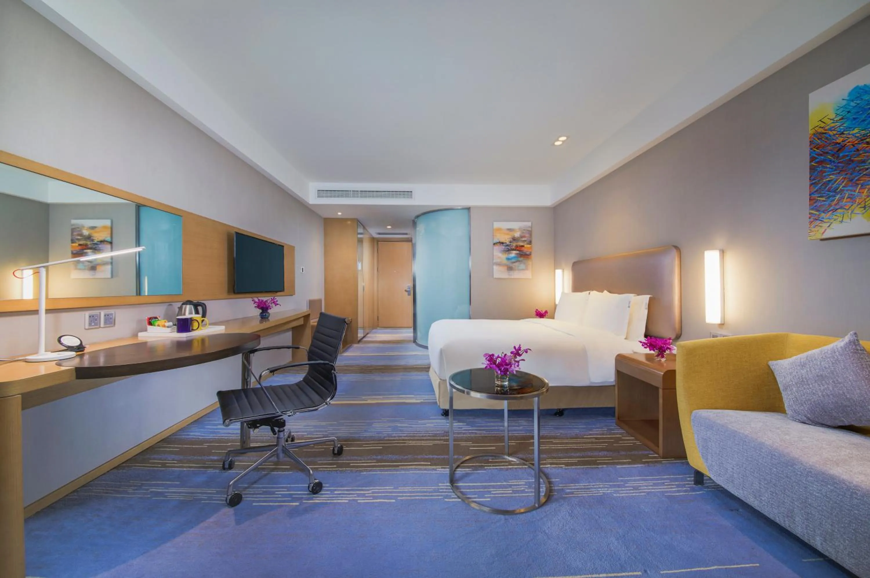 Photo of the whole room in Holiday Inn Express Guian Yungu by IHG