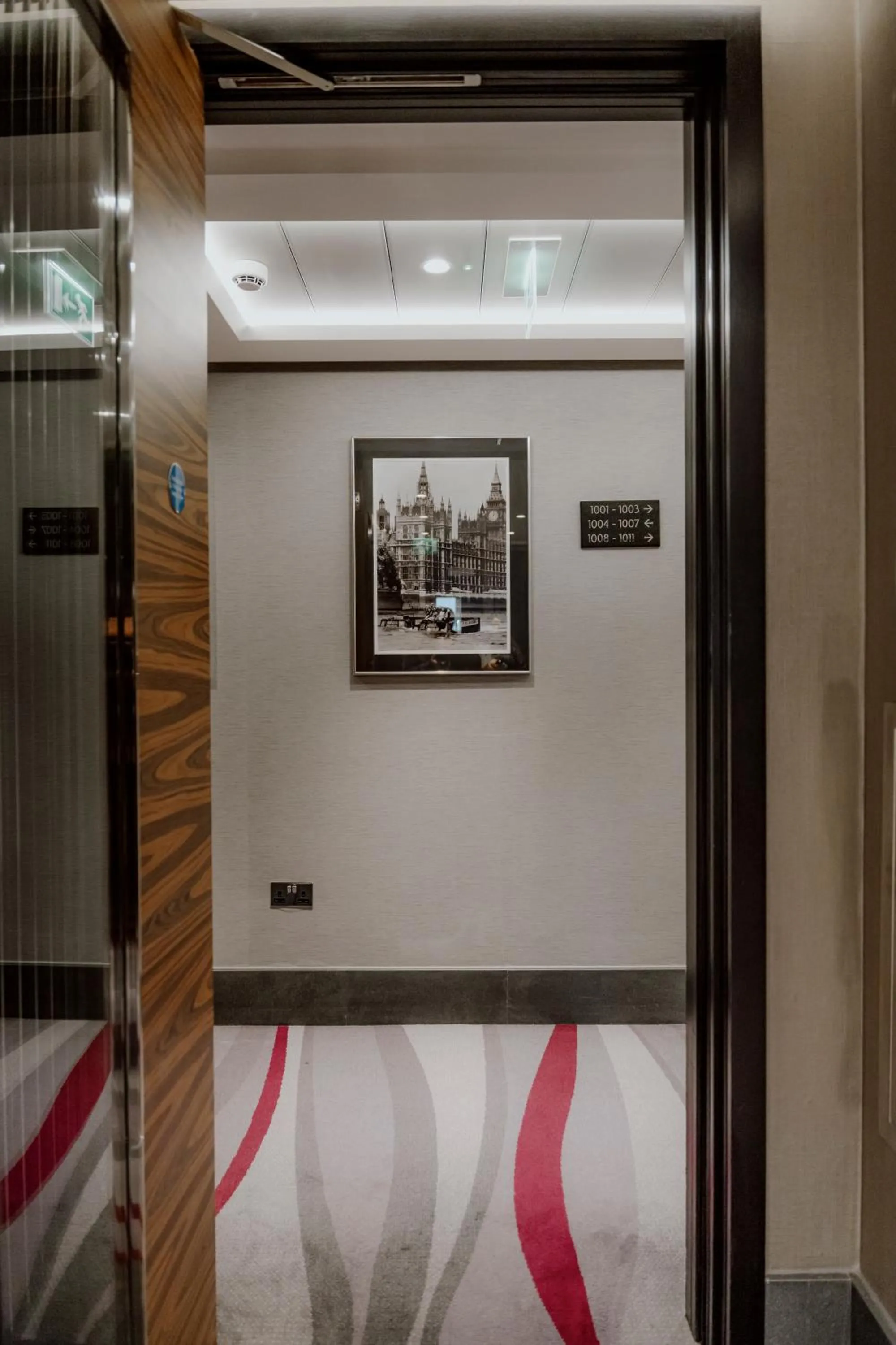 Property building in Hyatt Regency London Albert Embankment