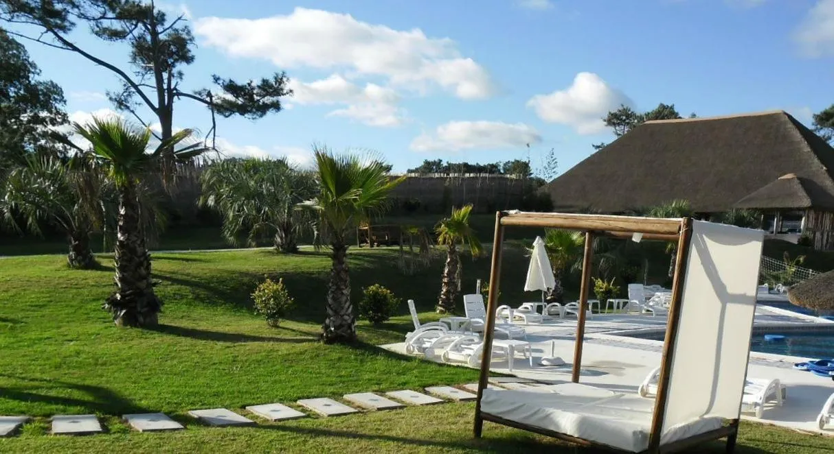 Garden in Punta del Este Arenas Hotel