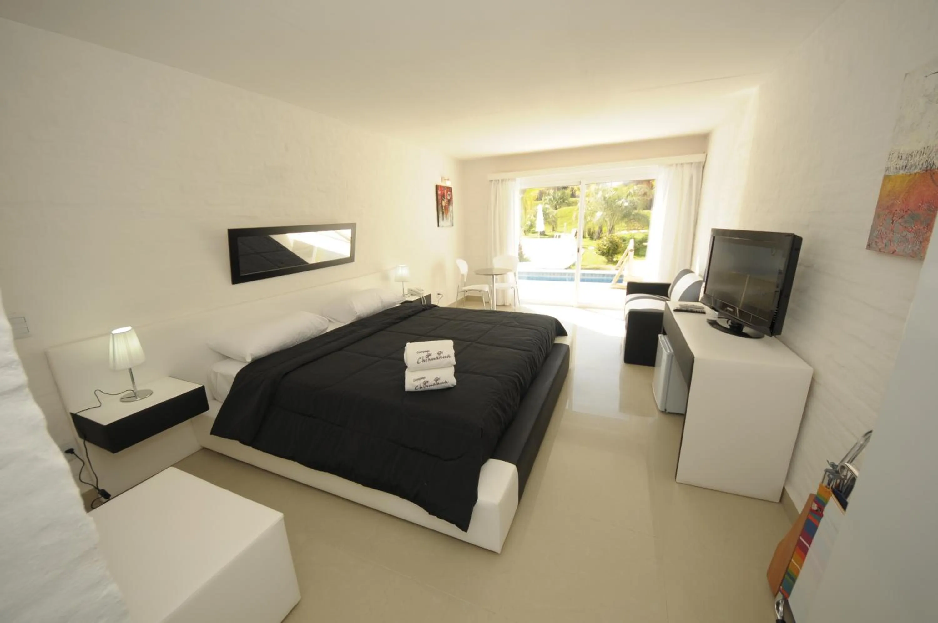 Bedroom, Bed in Punta del Este Arenas Hotel