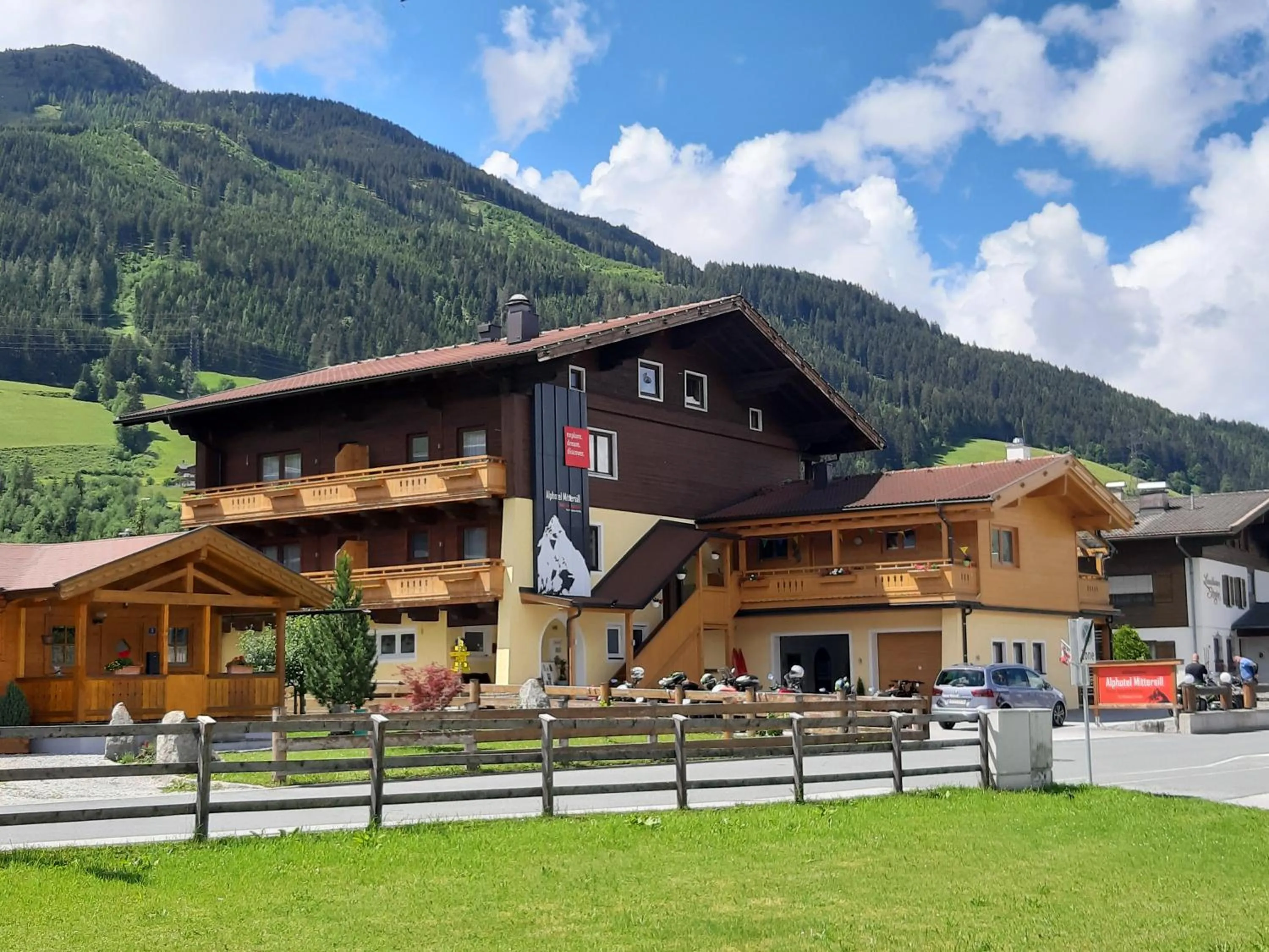 Summer in Alphotel Mittersill