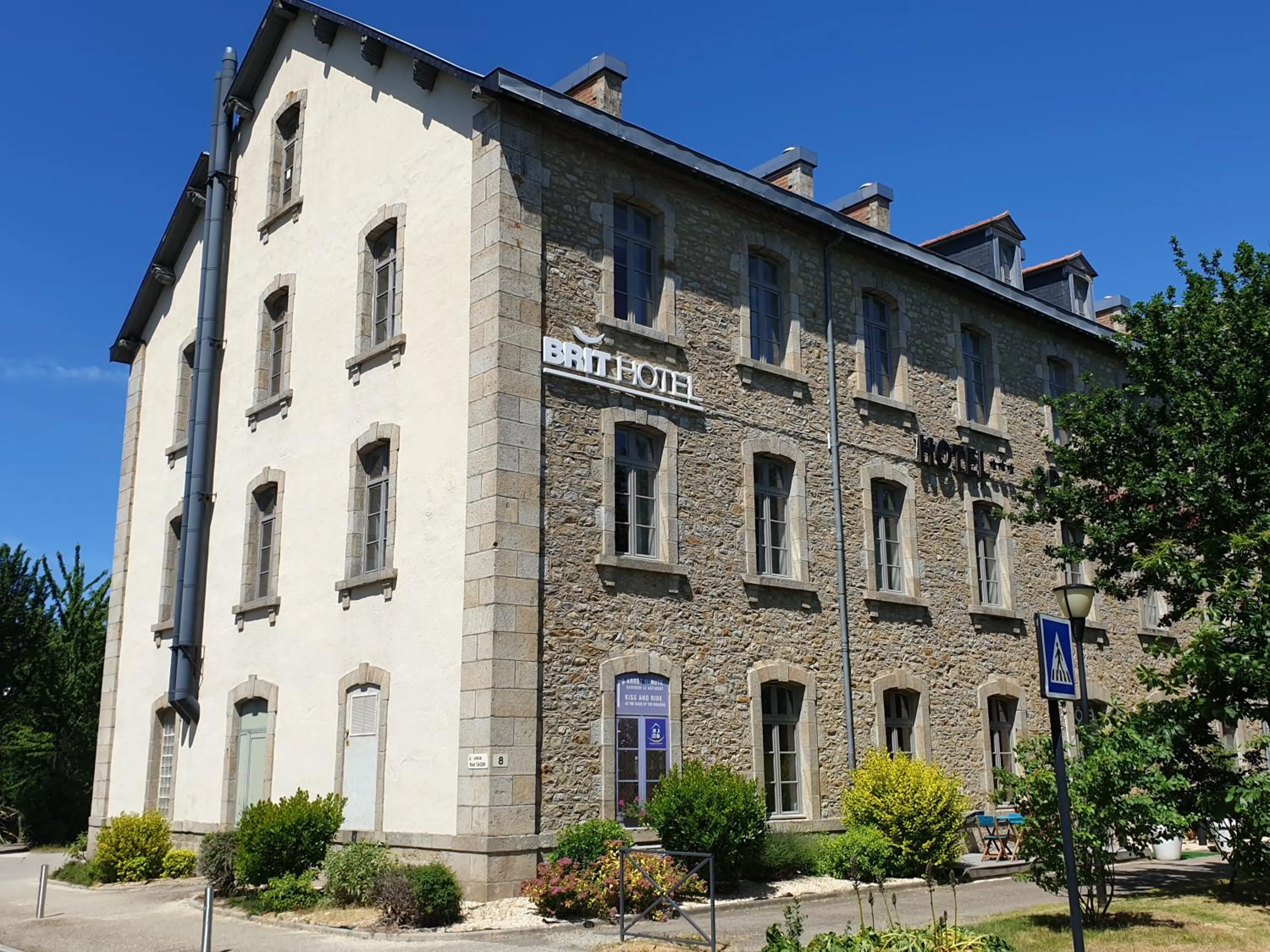 Property building in Brit Hotel Spa Le Connetable