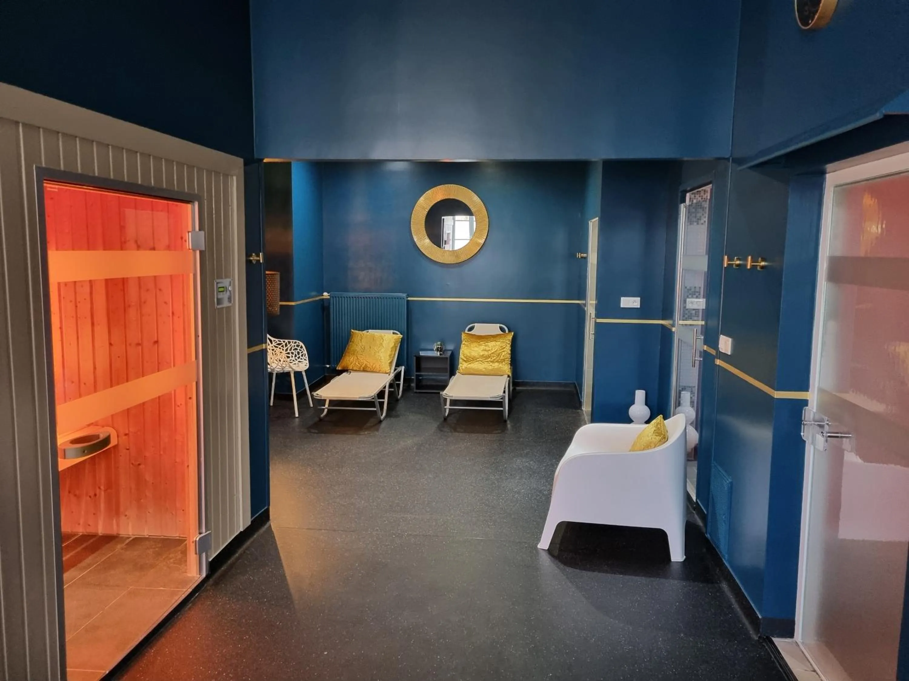 Spa and wellness centre/facilities in Brit Hotel Spa Le Connetable