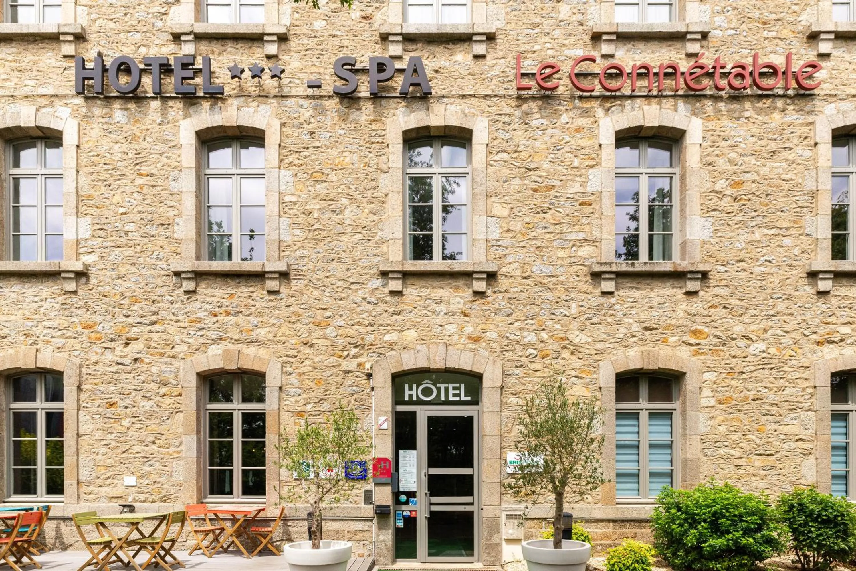 Property building in Brit Hotel Spa Le Connetable