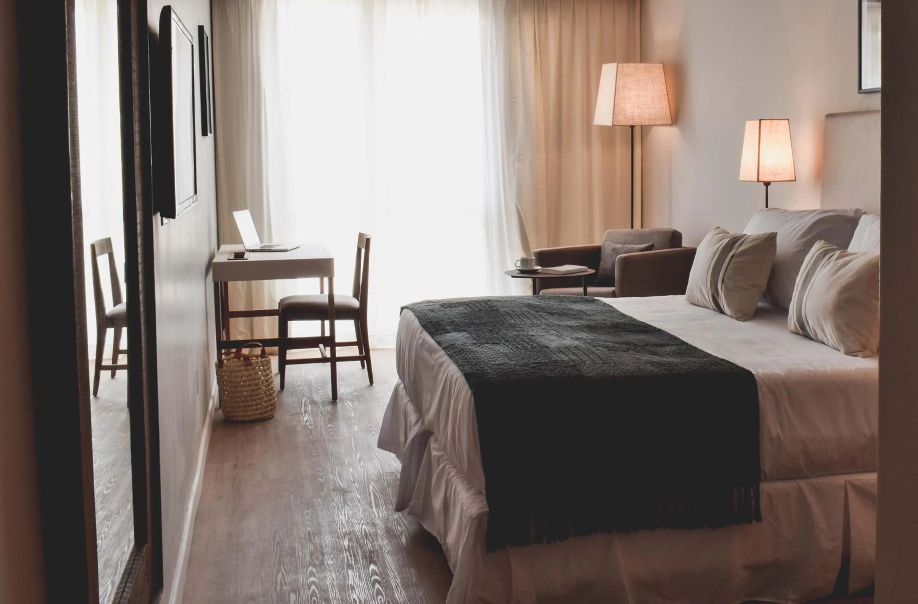 Photo of the whole room, Bed in Cyan Soho Neuquén Hotel