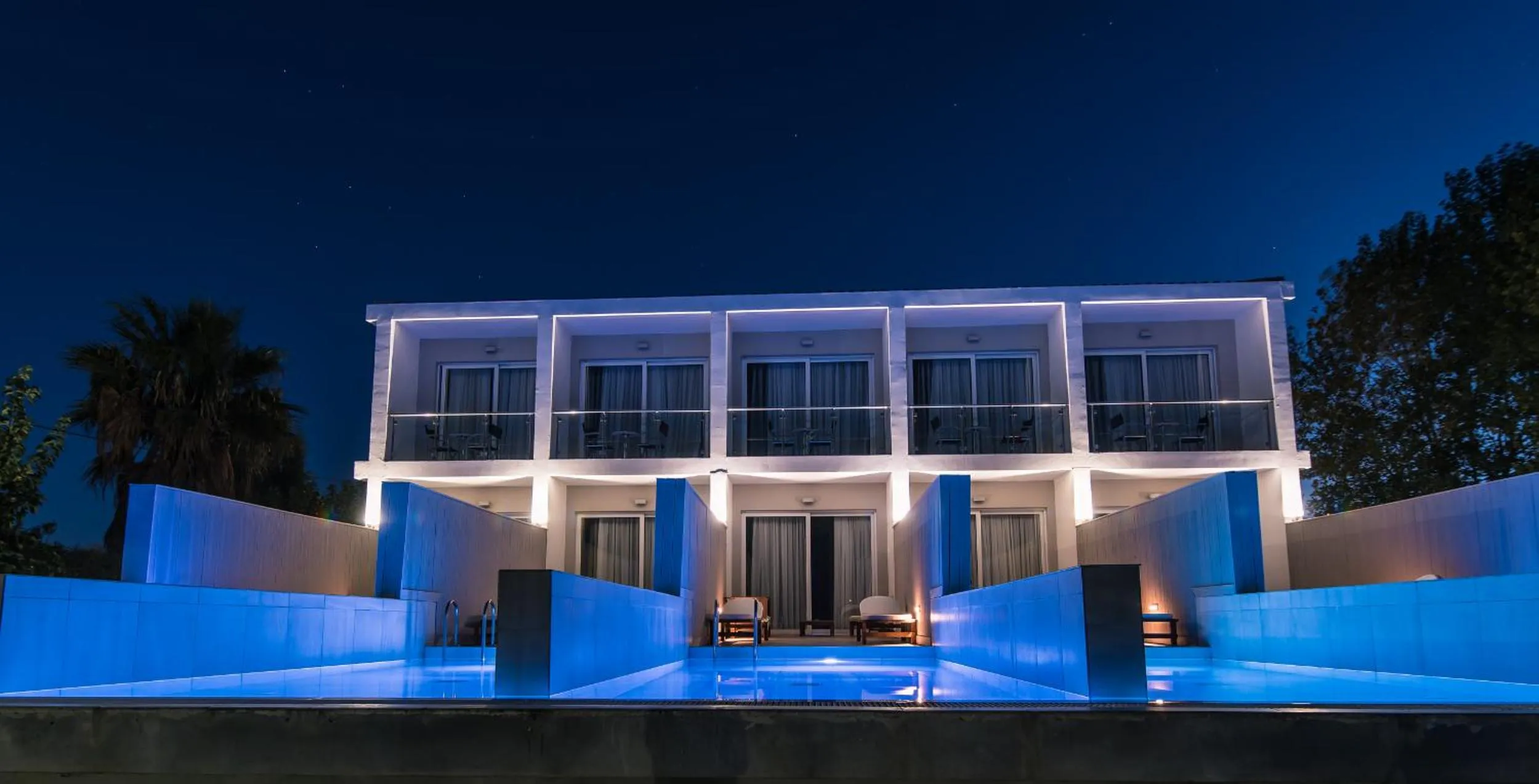 Property building in Belussi Beach Hotel & Suites