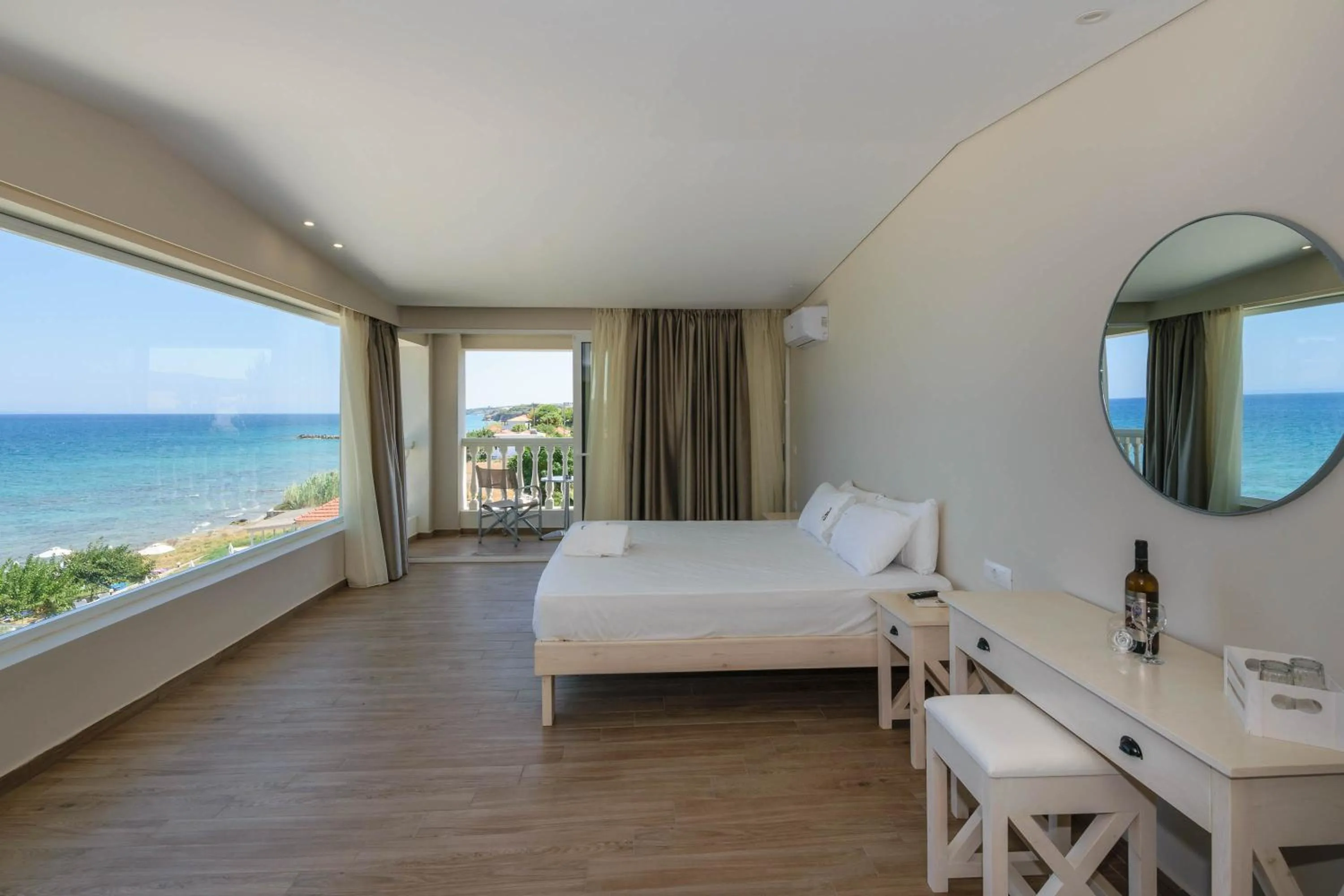 Photo of the whole room in Belussi Beach Hotel & Suites