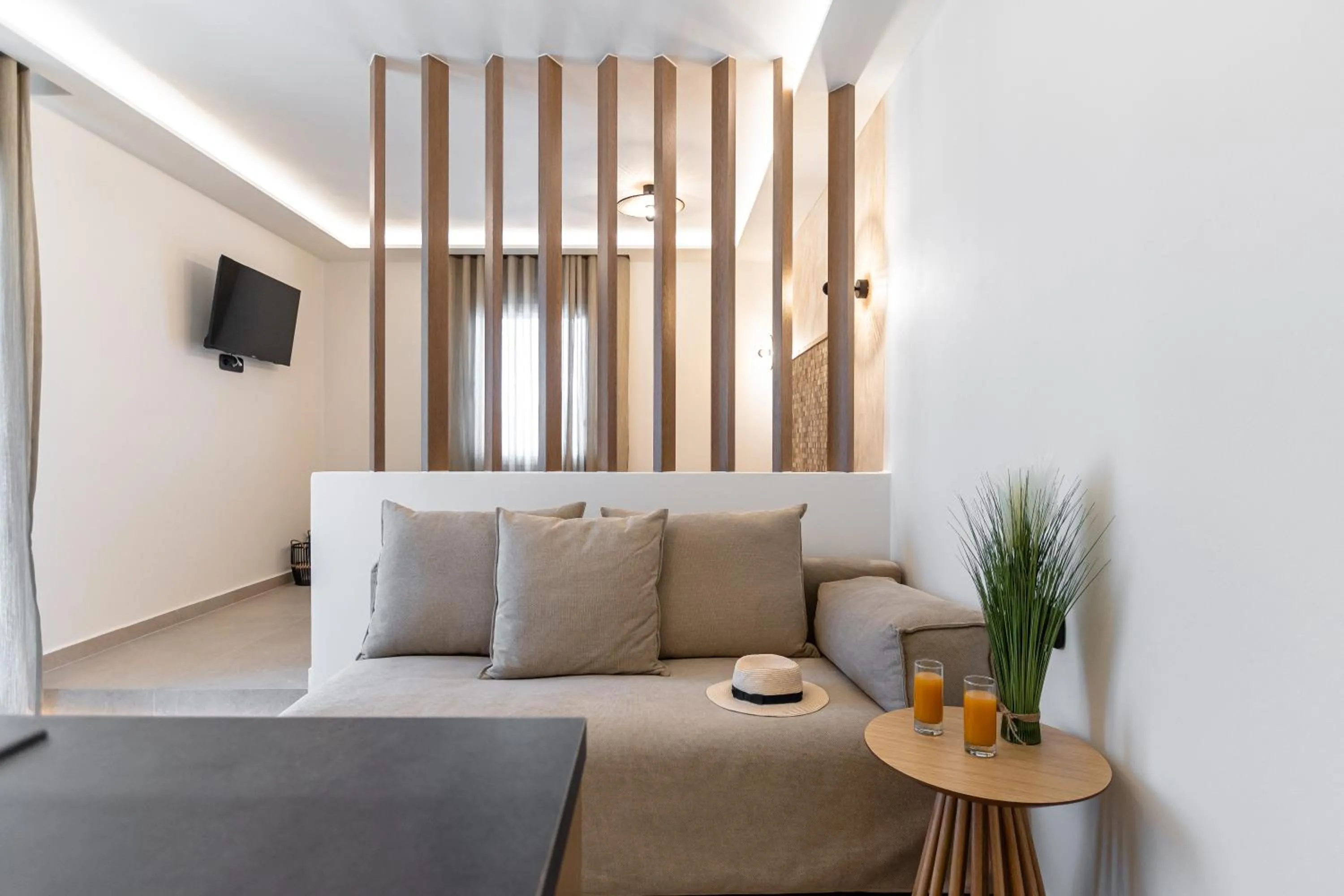 TV and multimedia, Bed in Perla Hotel