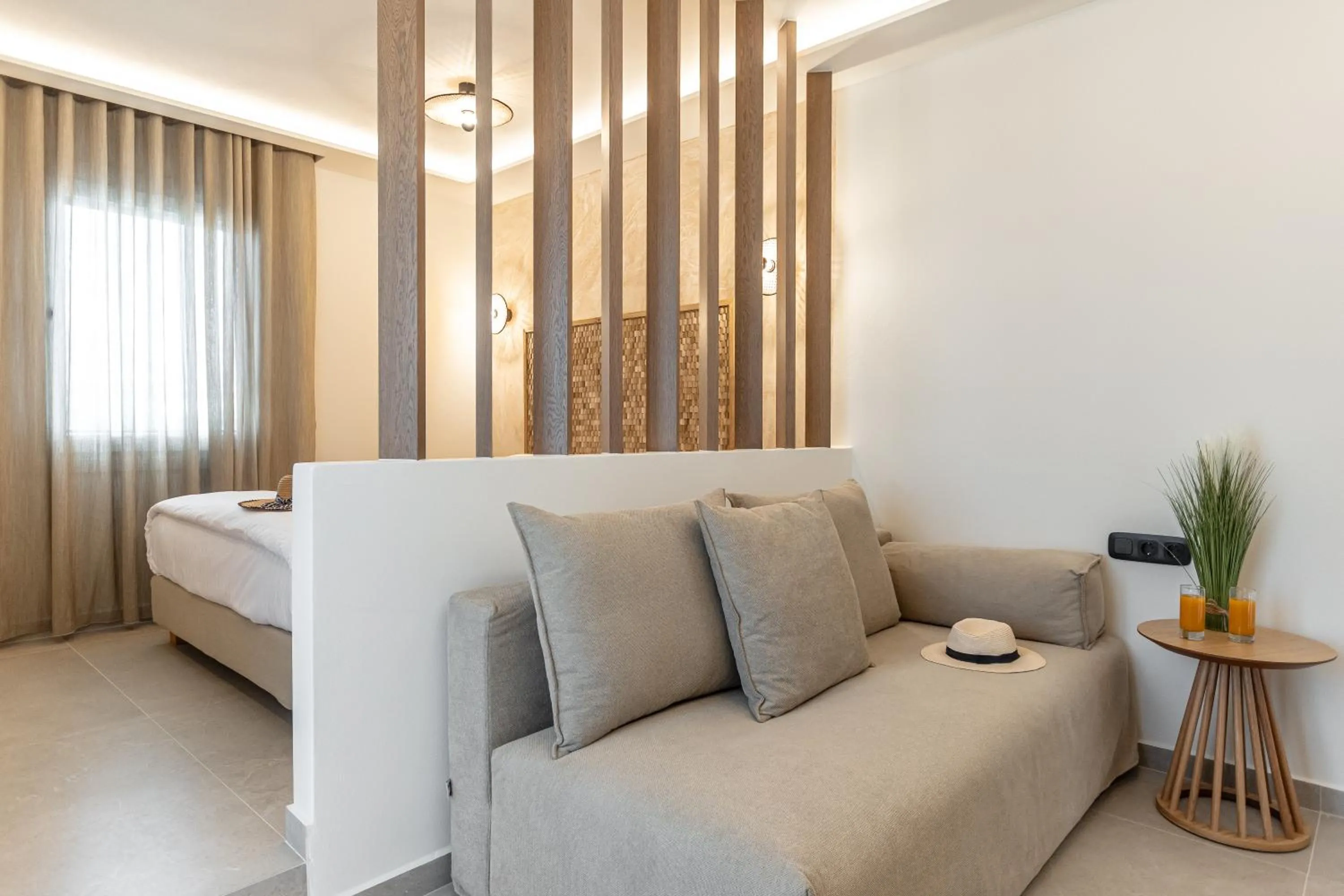 Living room in Perla Hotel