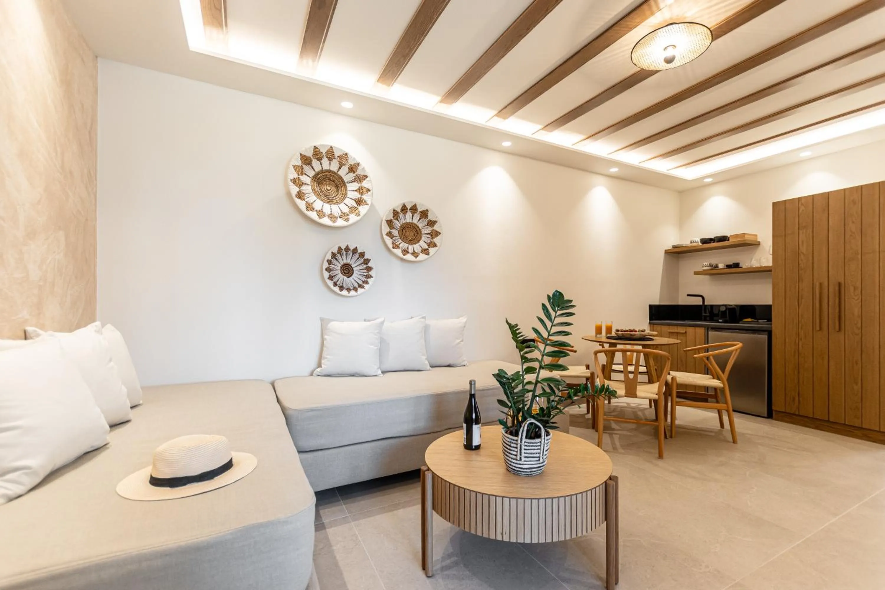 Living room in Perla Hotel