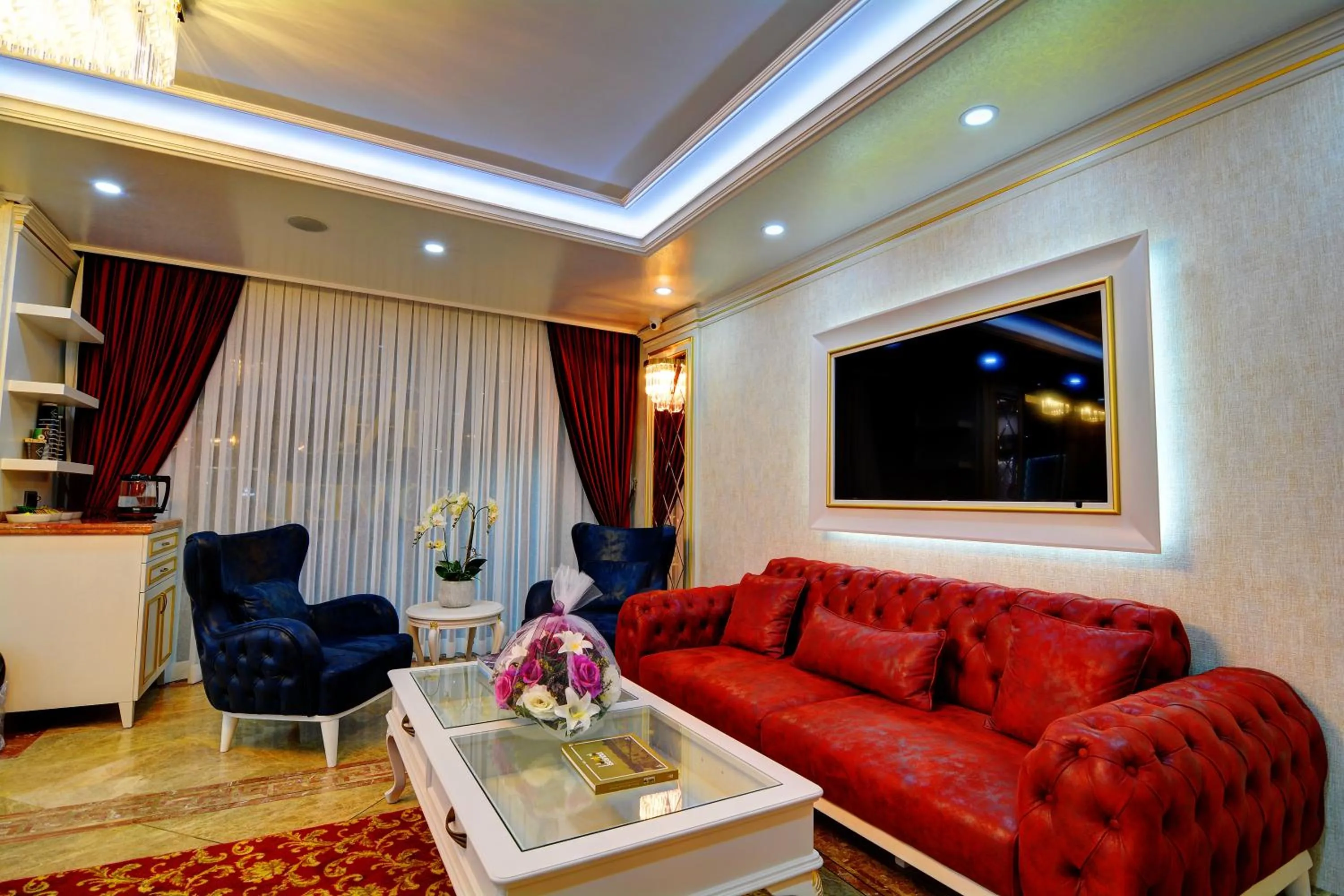 Lobby or reception in Novelty Hotel