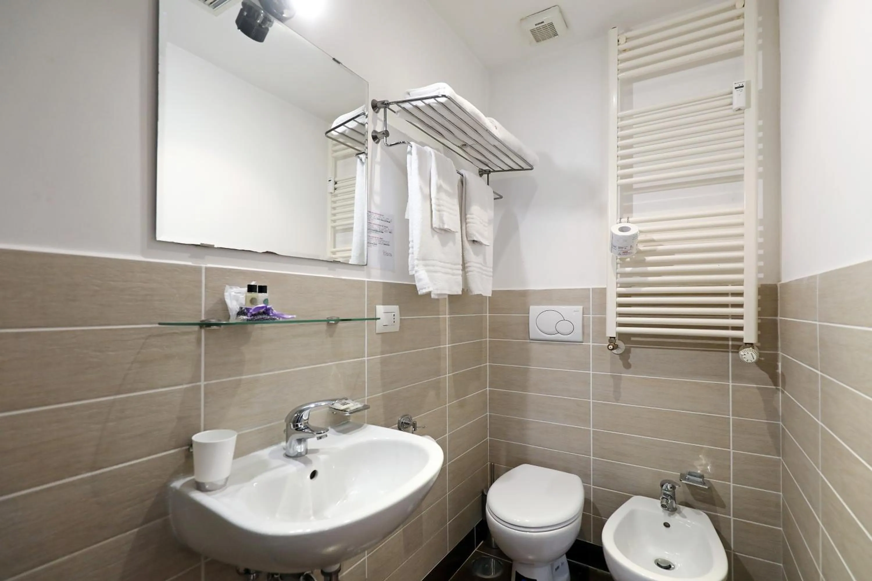 Maison Colosseo (Via dei Querceti 24)