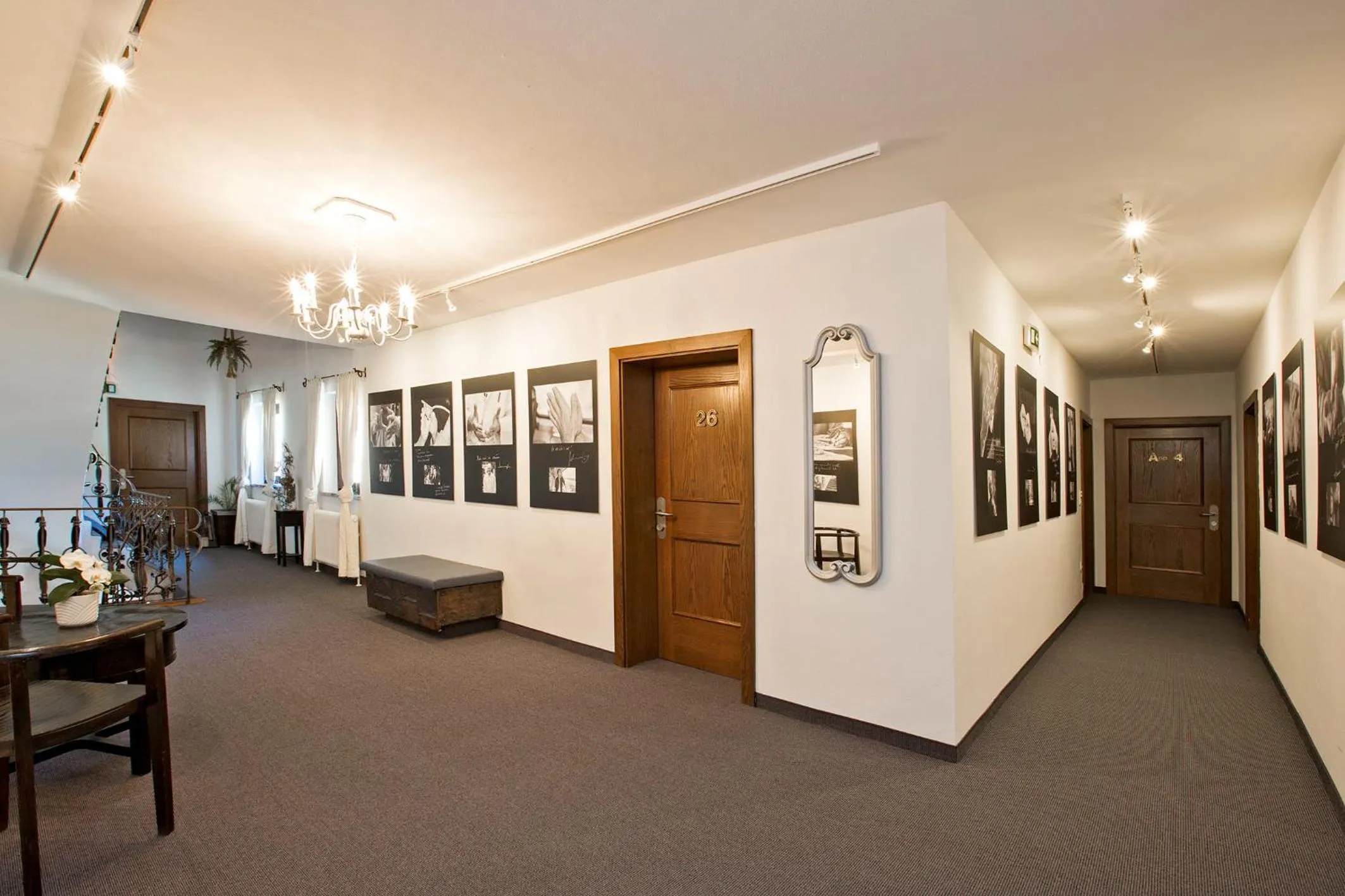 Decorative detail in Hotel Altmünsterhof