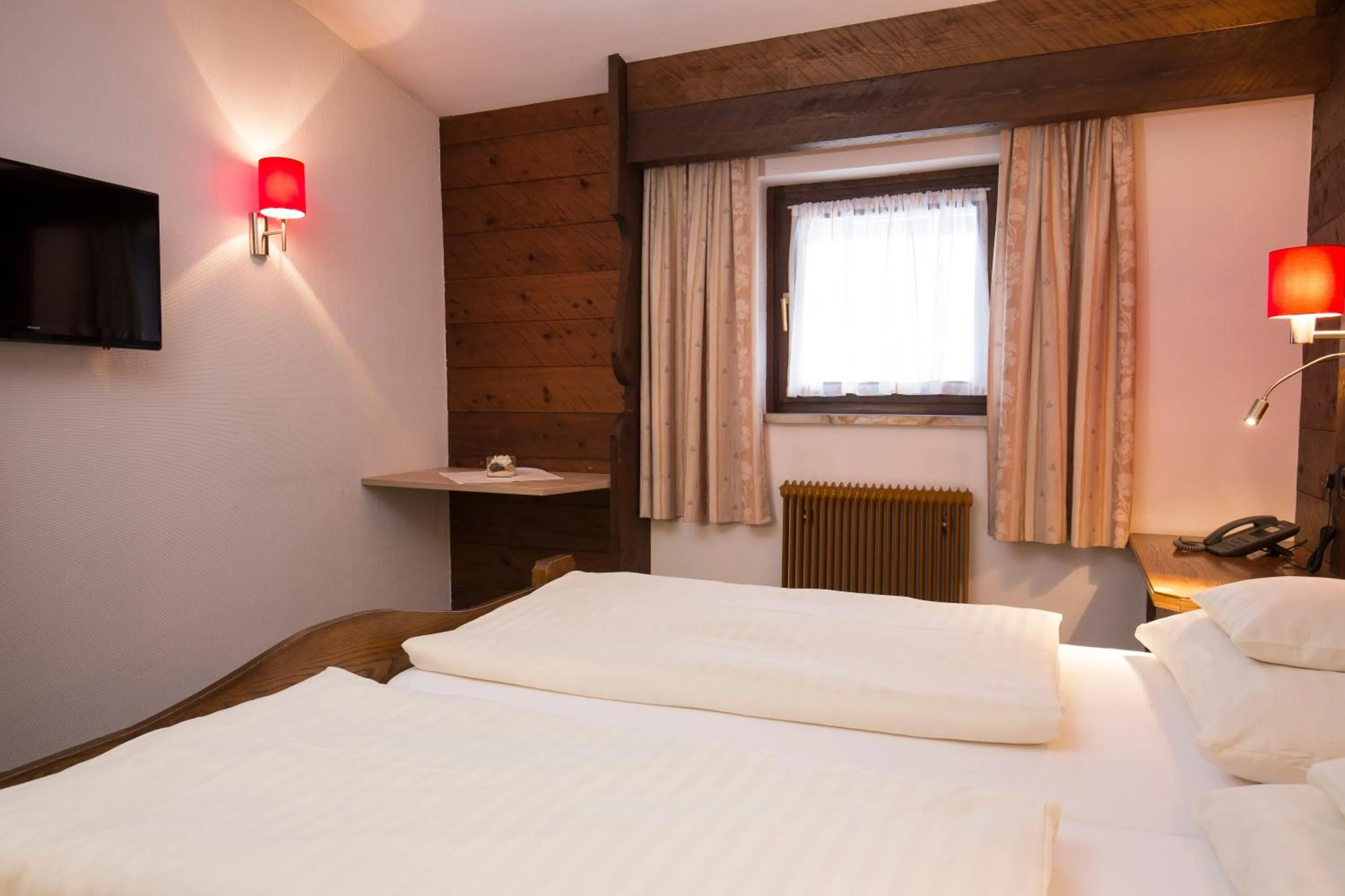 Bedroom, Bed in Hotel Altmünsterhof